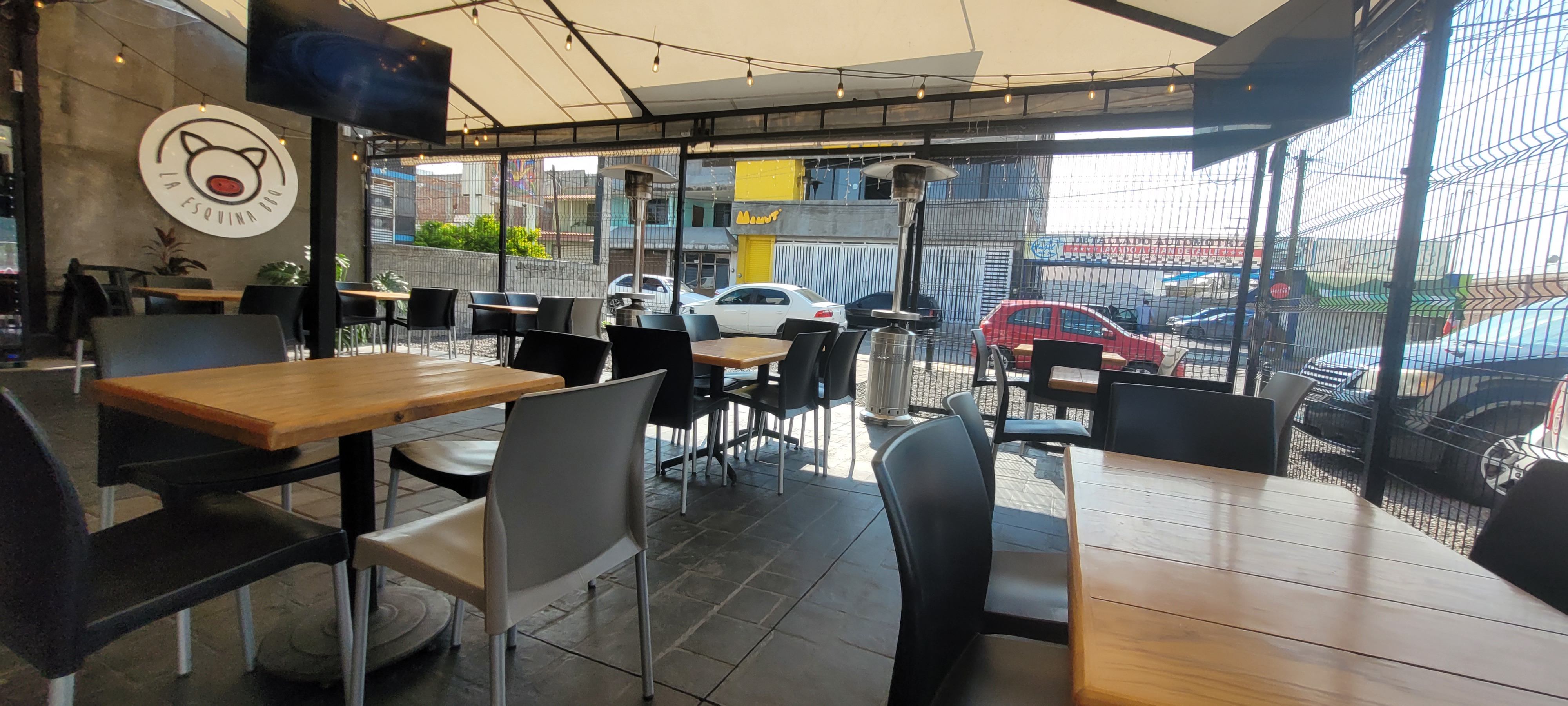 La Esquina BBQ image 8