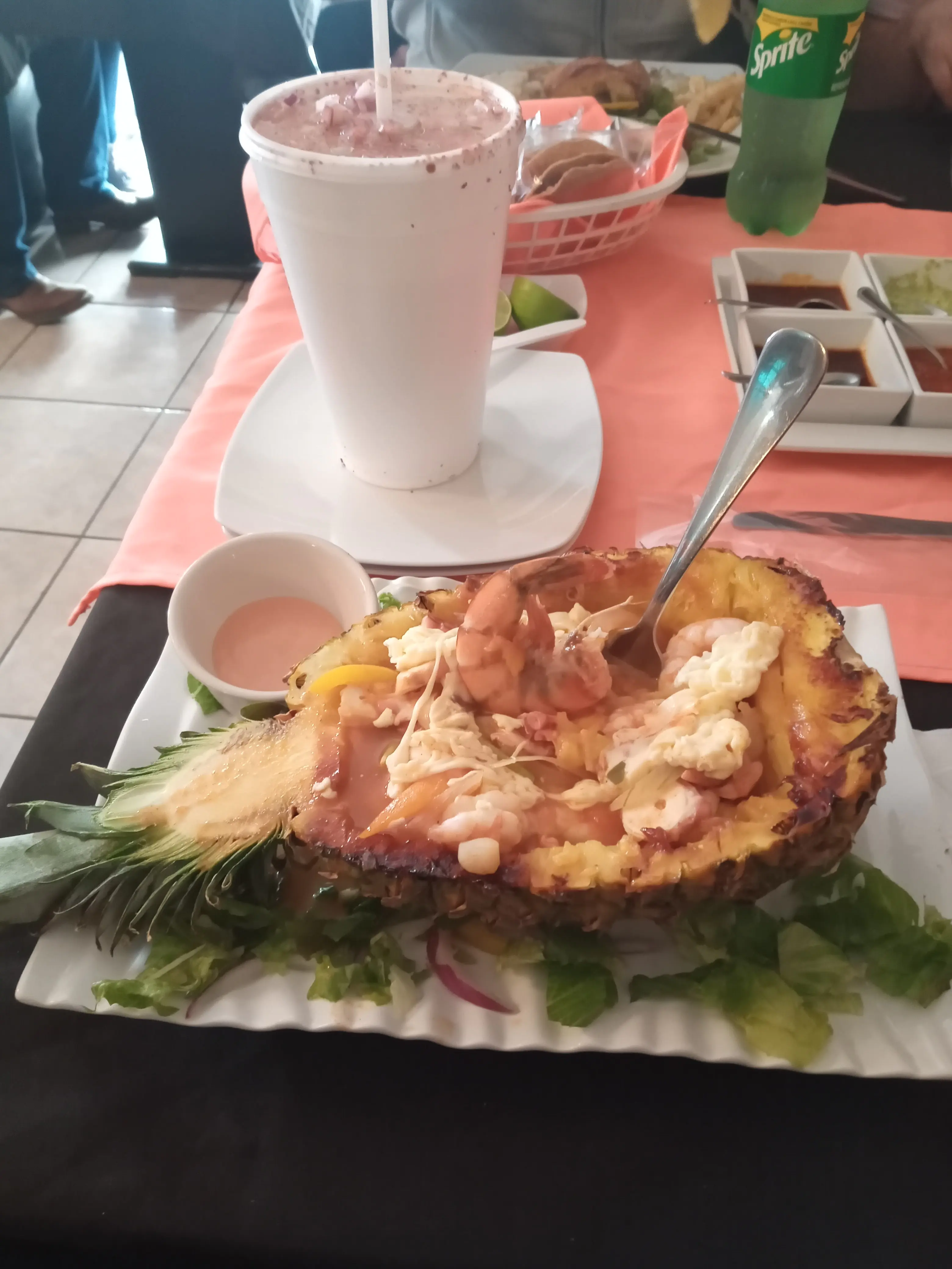 El Ausente Cocina del Mar image 10