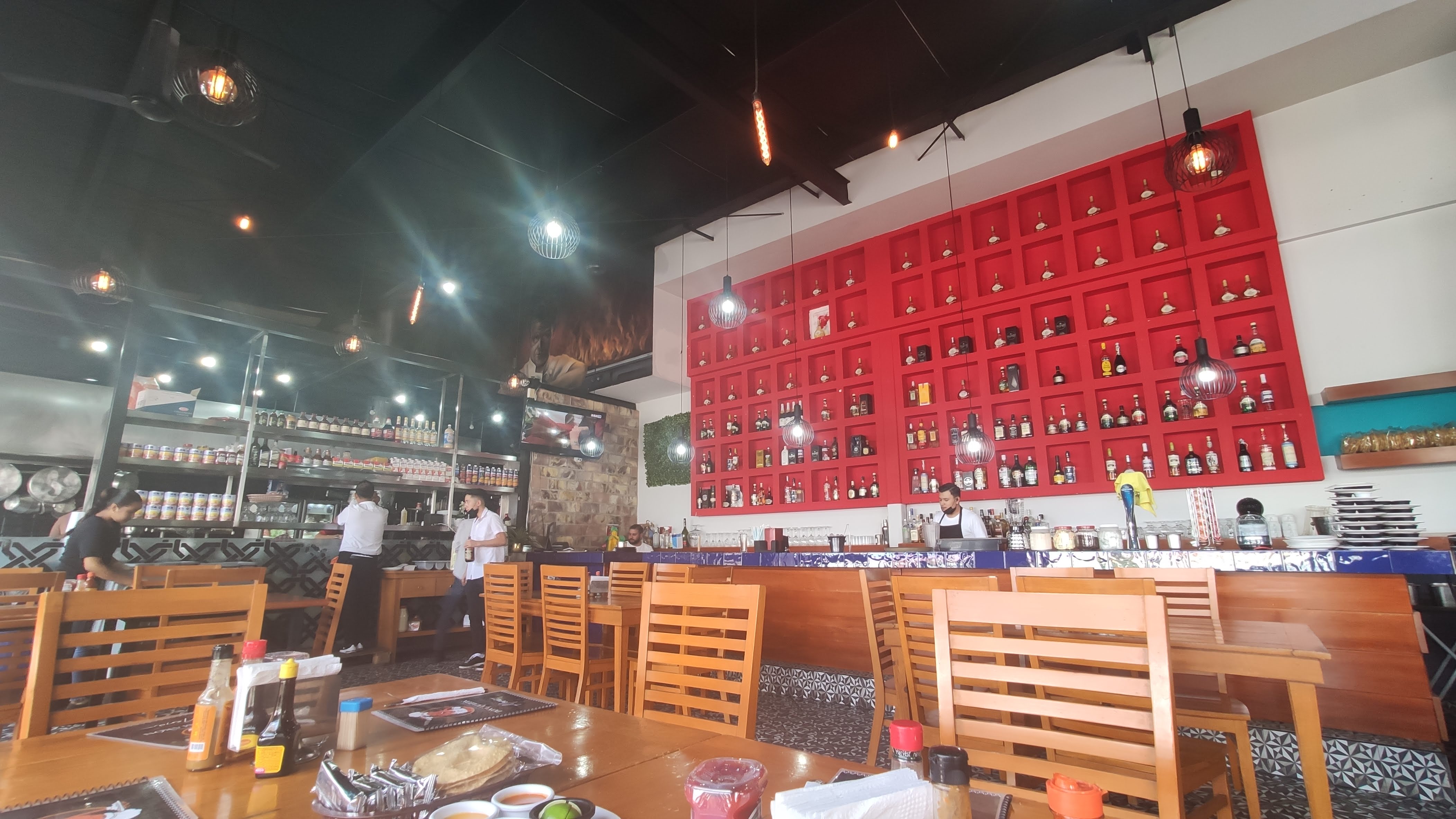 Don Camaron 2 image 6