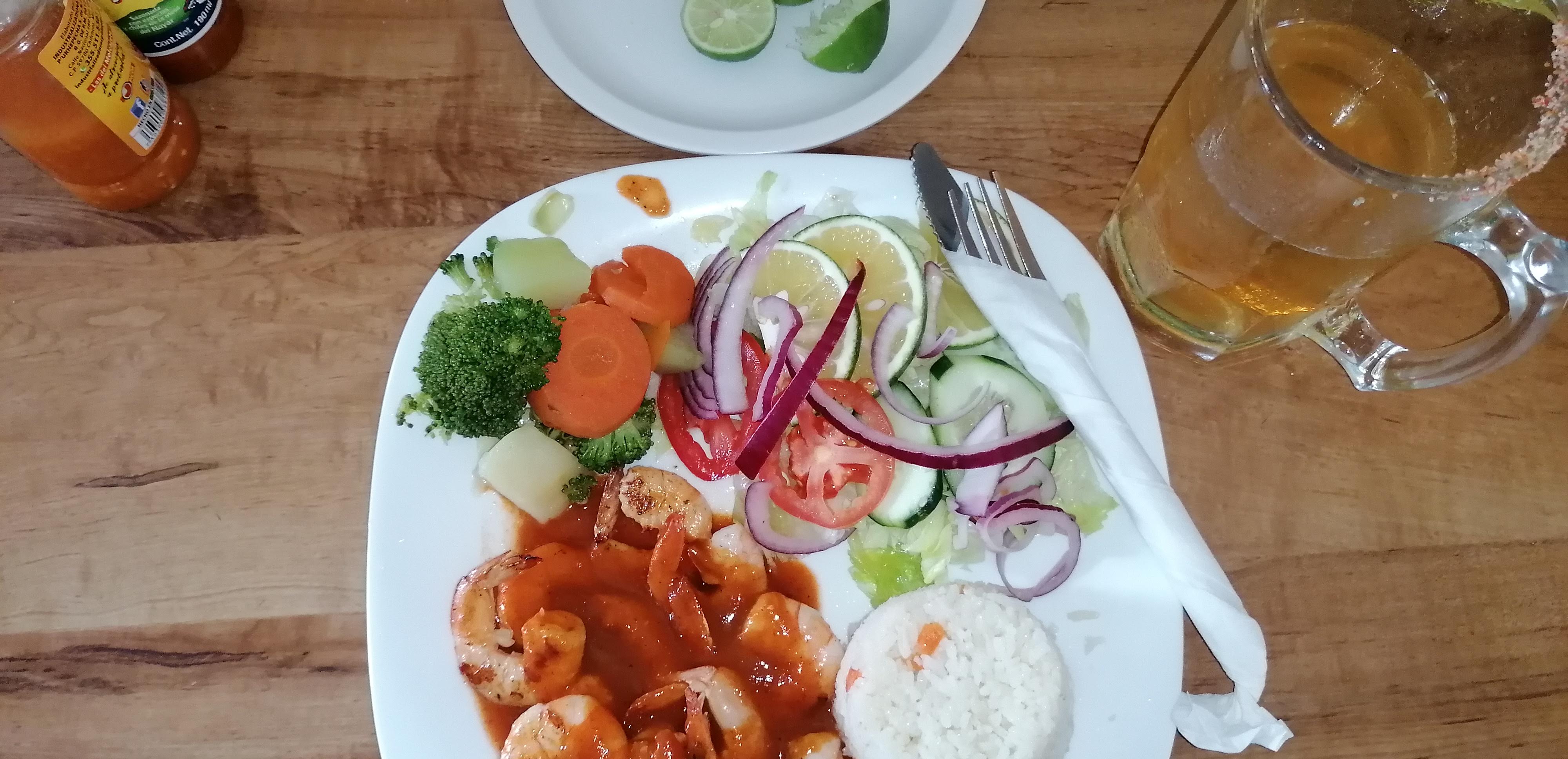 Mariscos El Barco image 6