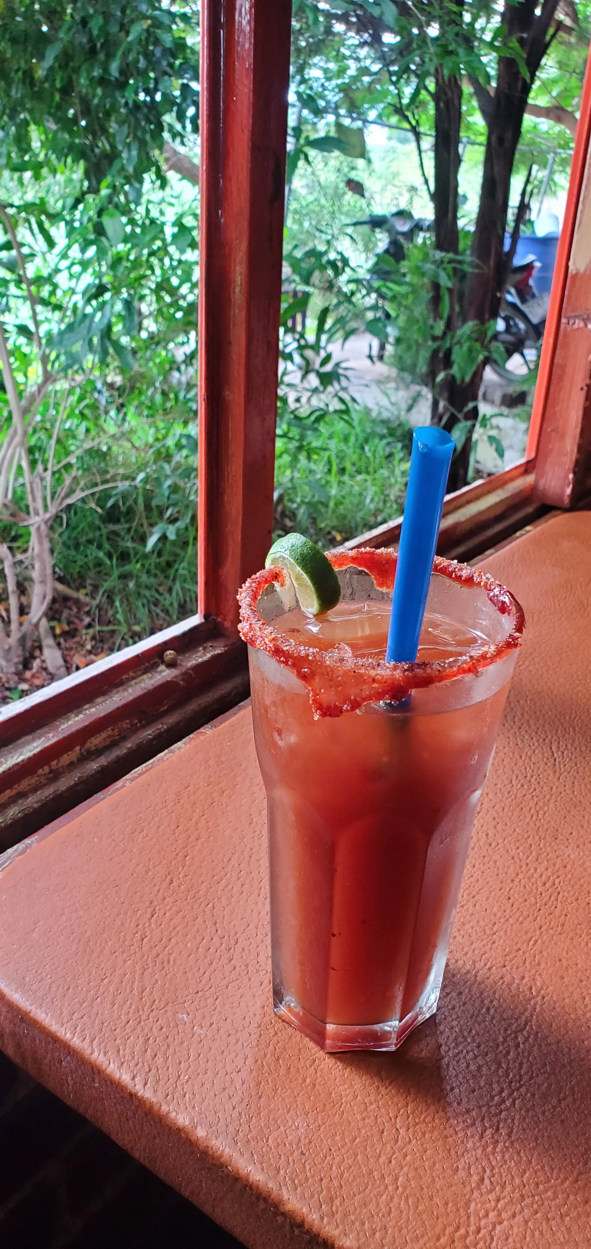 Mariscos El Barco image 9