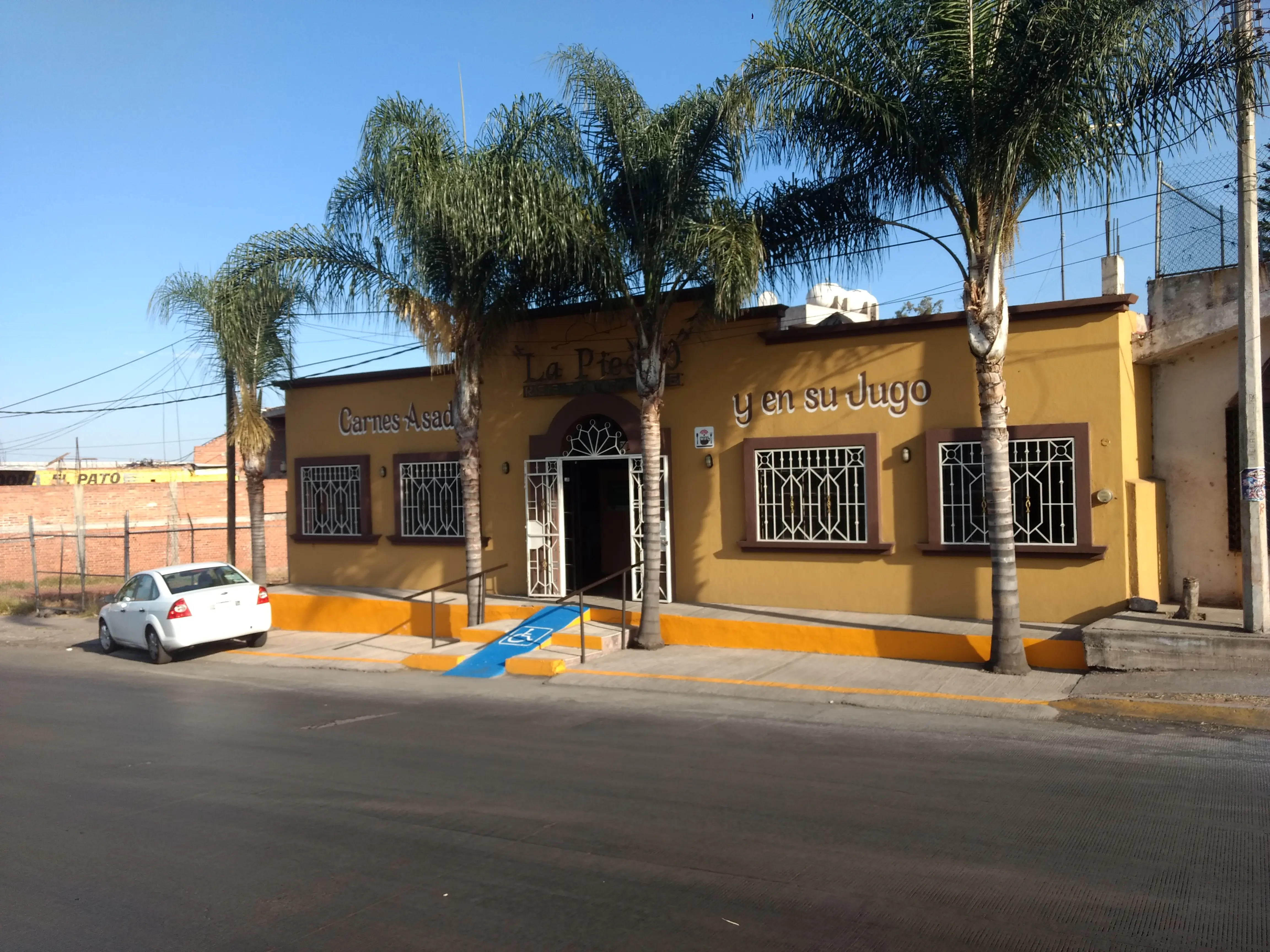 La Piedad Restaurante II - Carnes Asadas y Carnes en su Jugo image 3