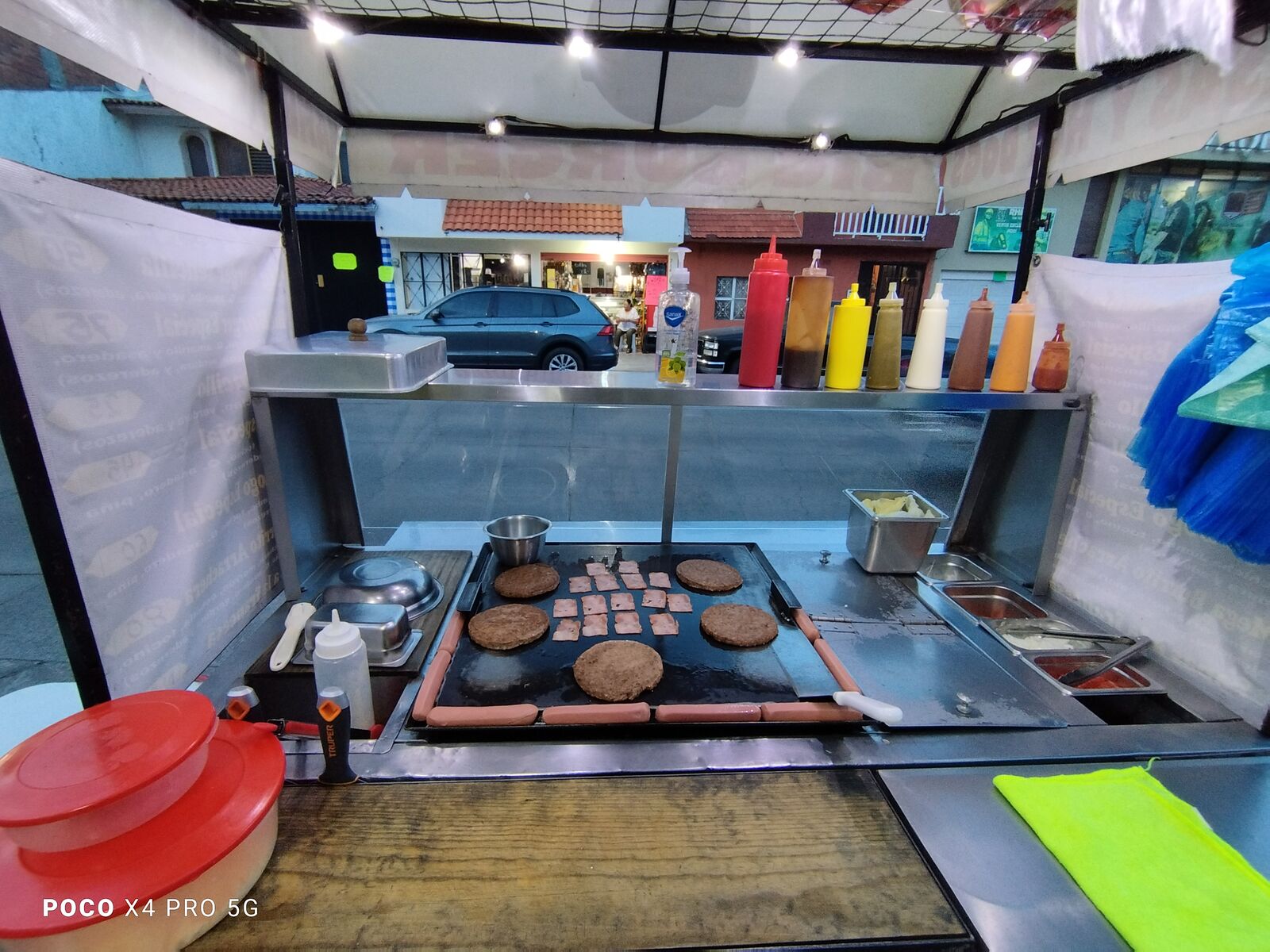 Big Burger image 9