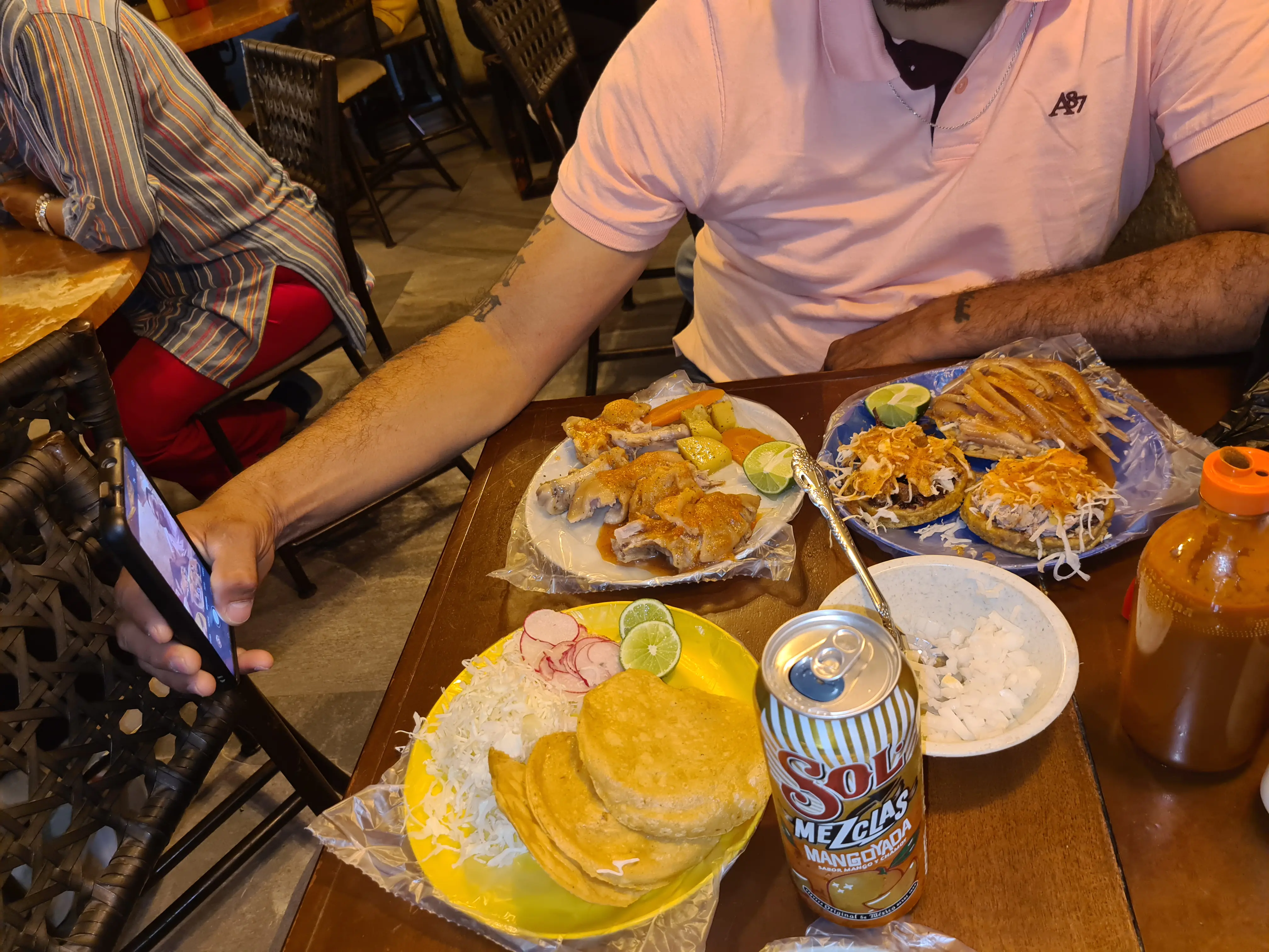 Cenaduría "Mariano Jiménez" image 2