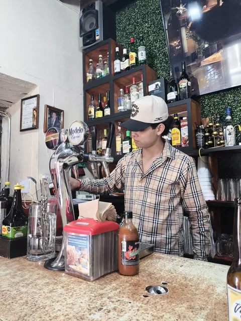 RESTAURANT-BAR "LA CHINCHE" image 7