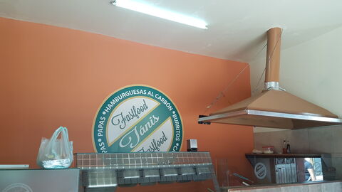 Tánis image 4