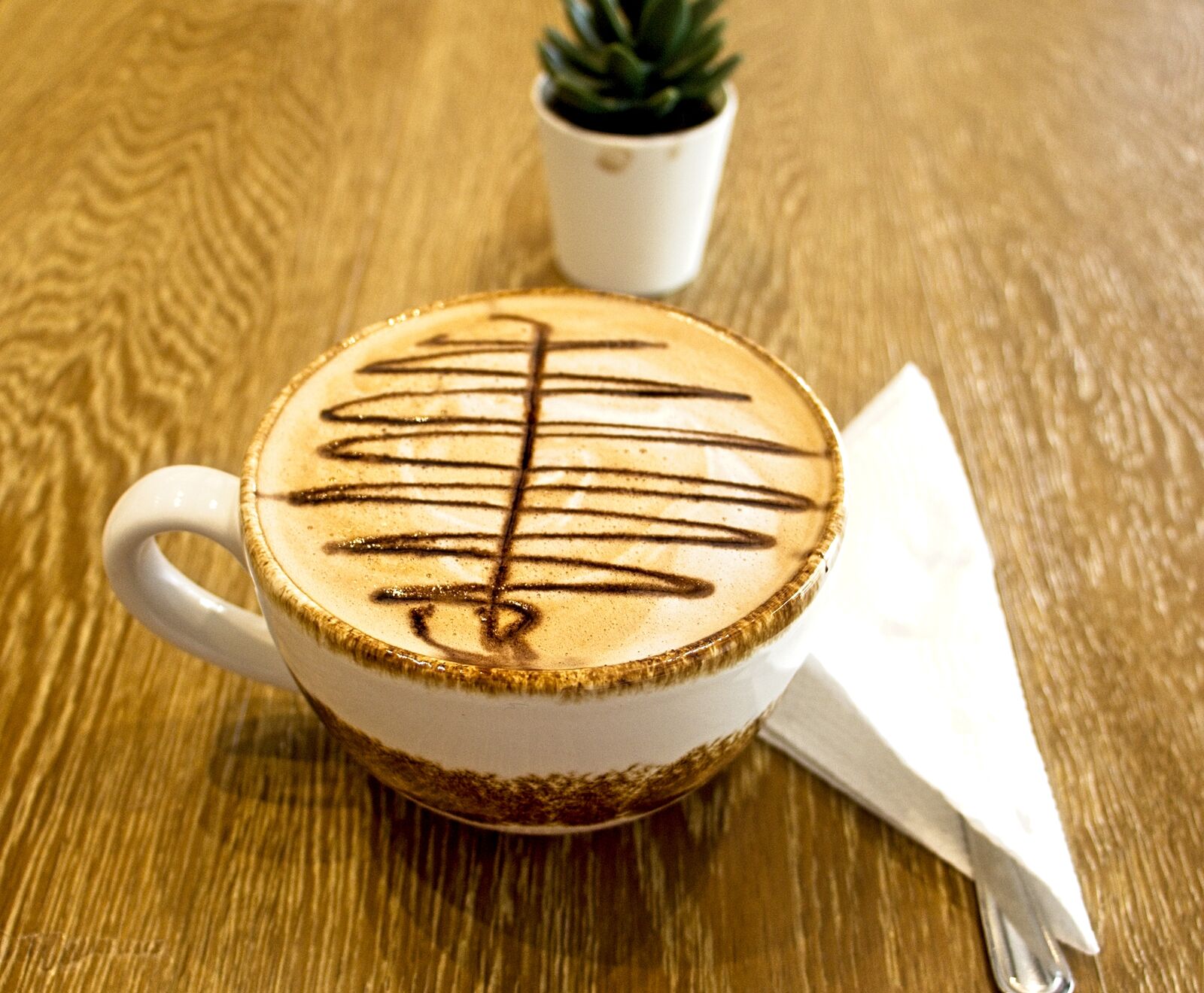 Café Plaza image 8