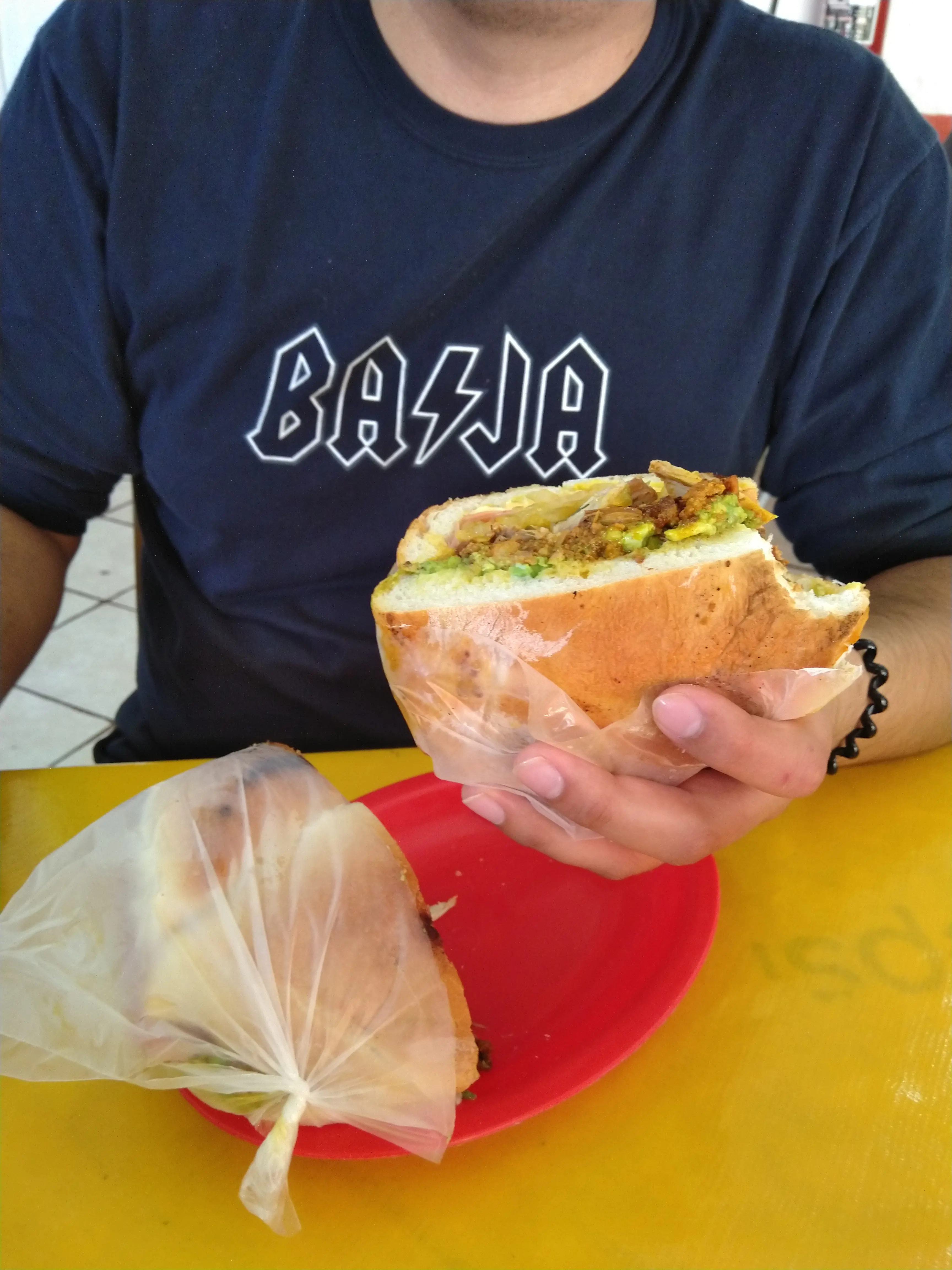 Super Lonches Don Luis image 3