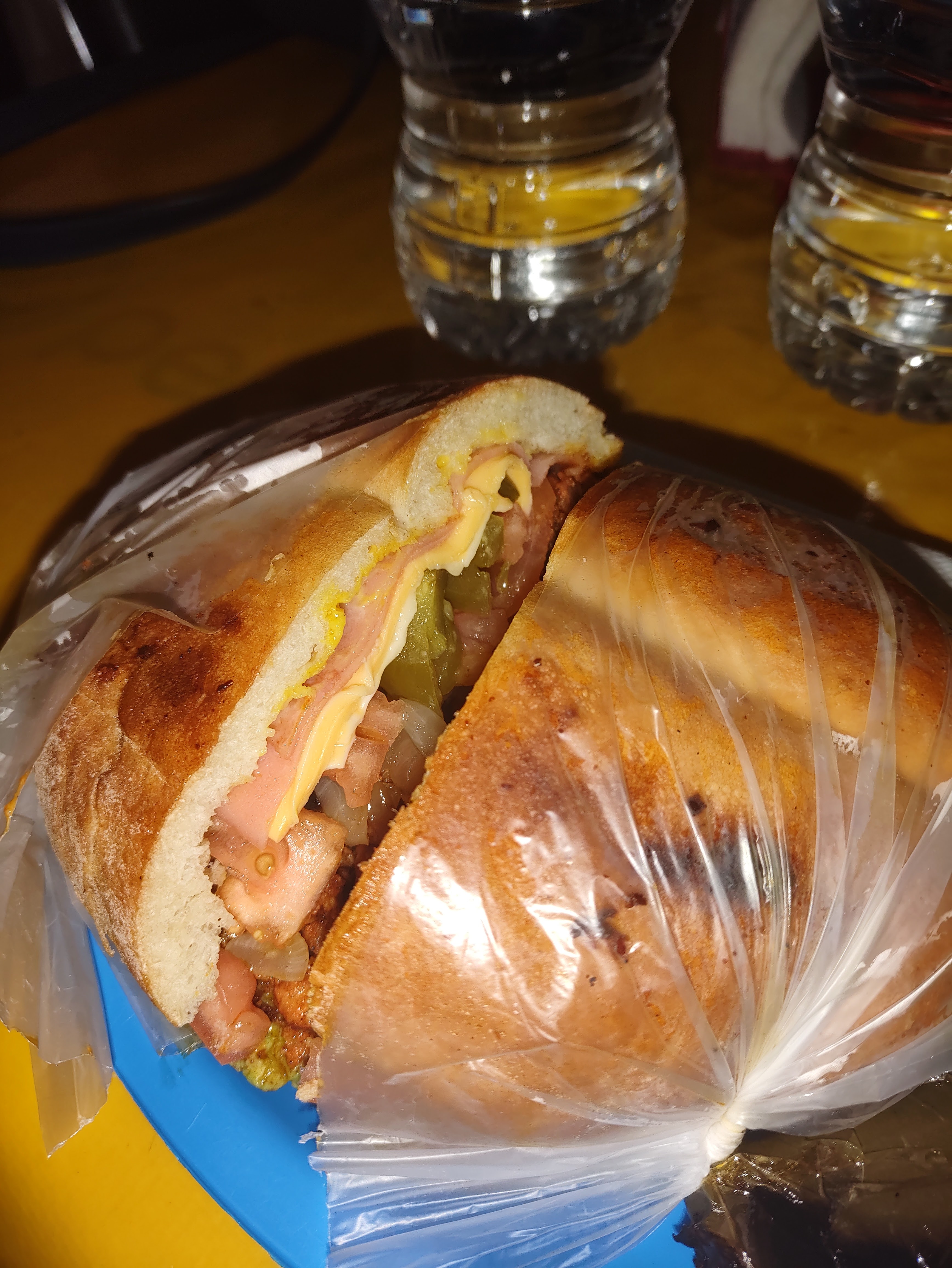 Super Lonches Don Luis image 9