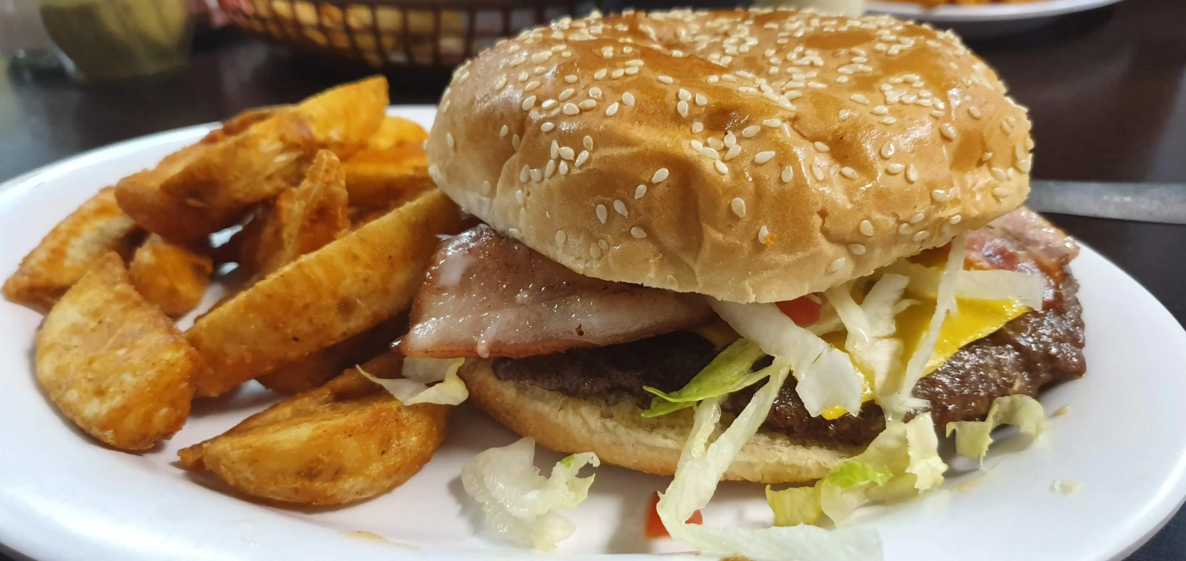 Loncheria Mingo image 2