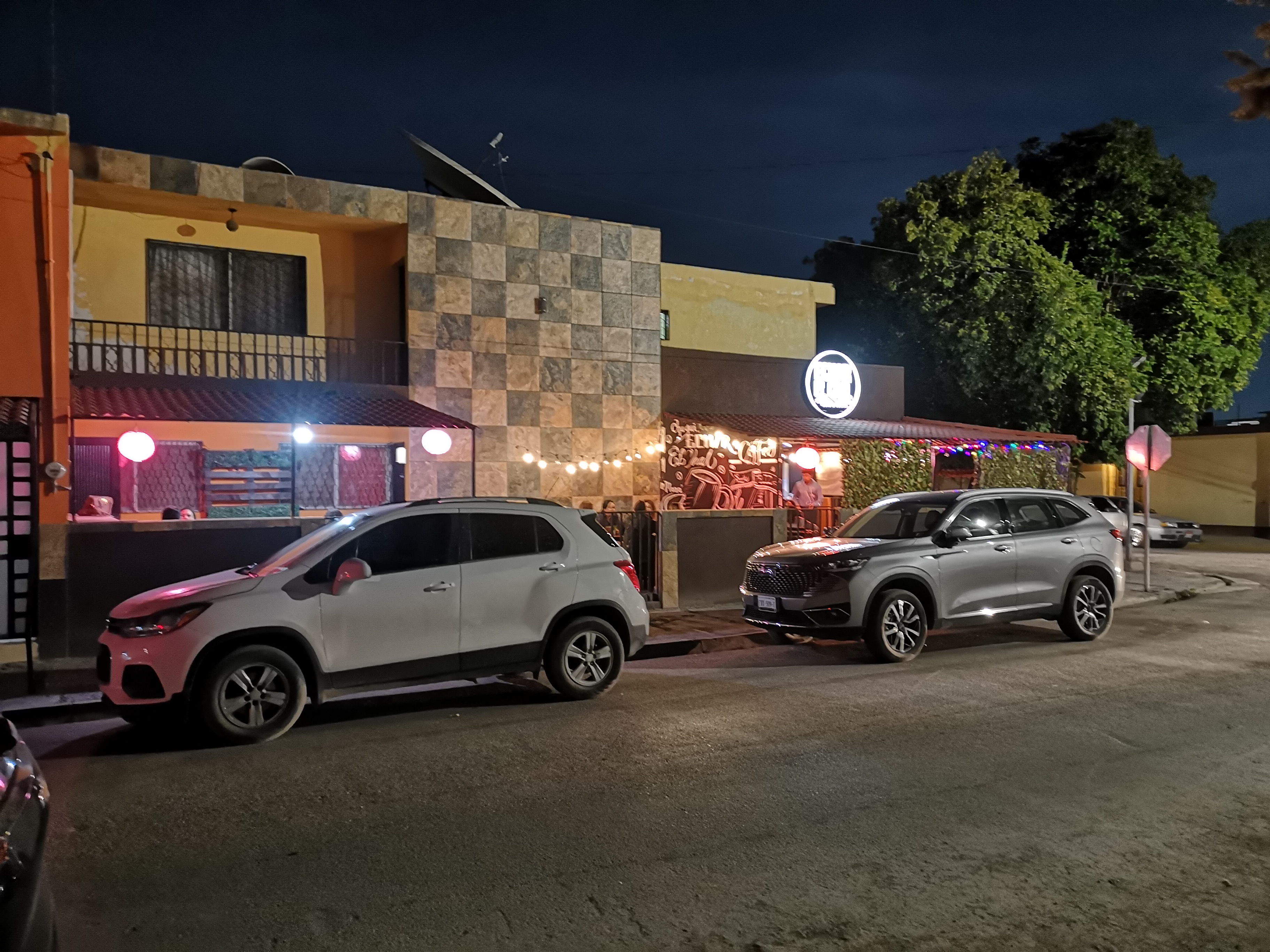 Echar El Chal image 8