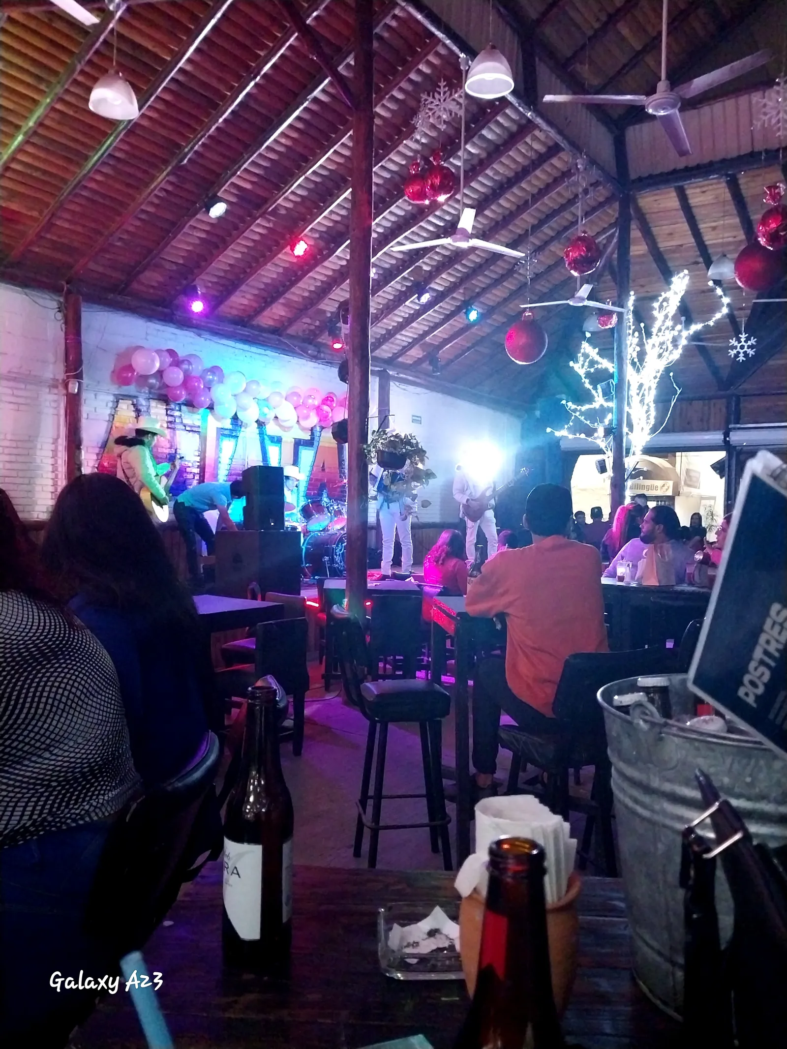ALTATA Mariscos-Cerveza-Banda image 4