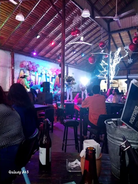ALTATA Mariscos-Cerveza-Banda image 4