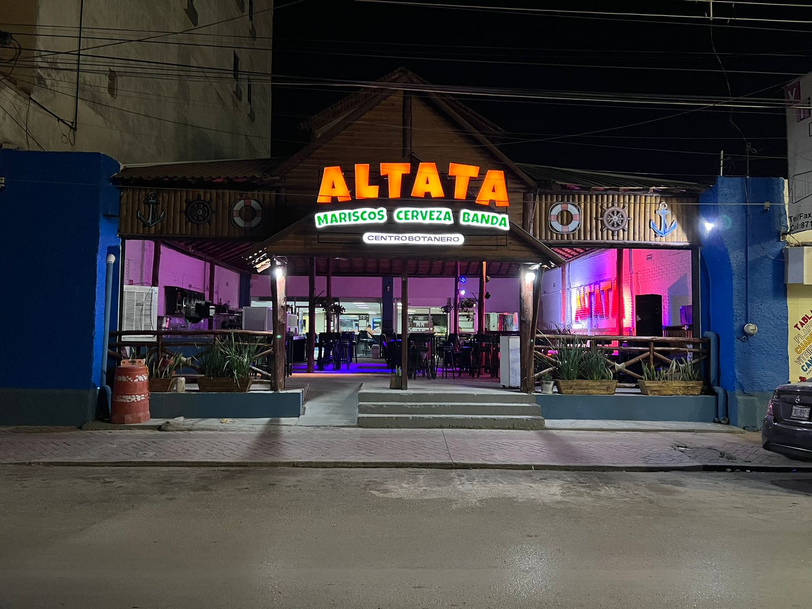 ALTATA Mariscos-Cerveza-Banda image 5