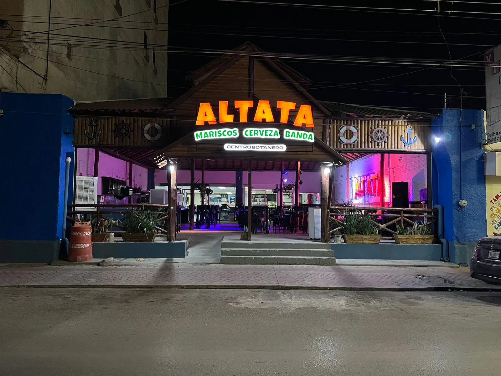ALTATA Mariscos-Cerveza-Banda image 5