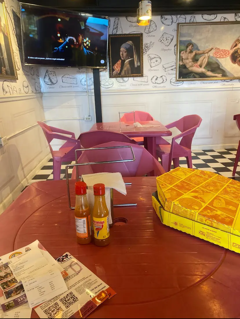 FANATICOS PIZZA LERDO image 3