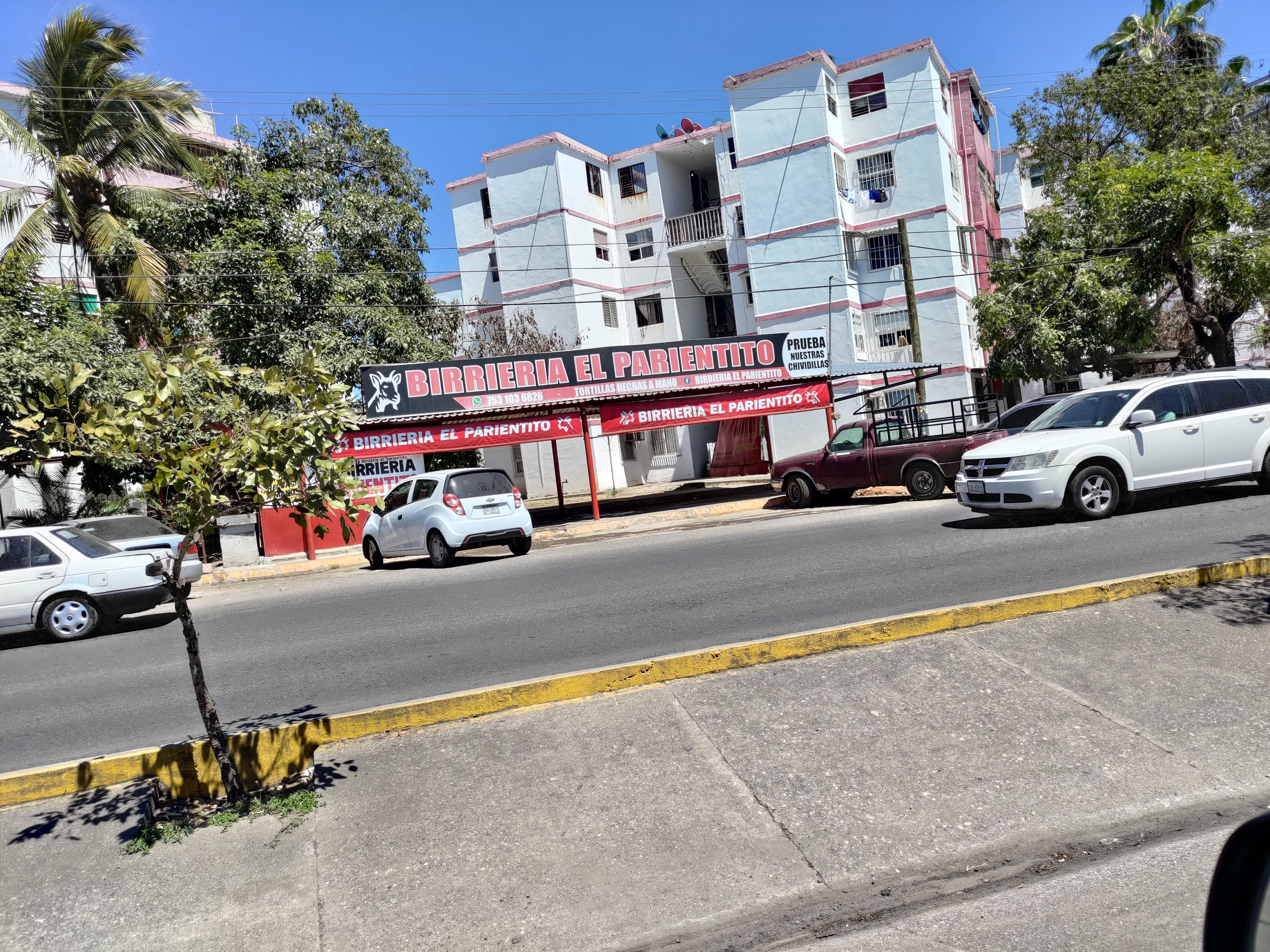 Birrieria el parientito image 7