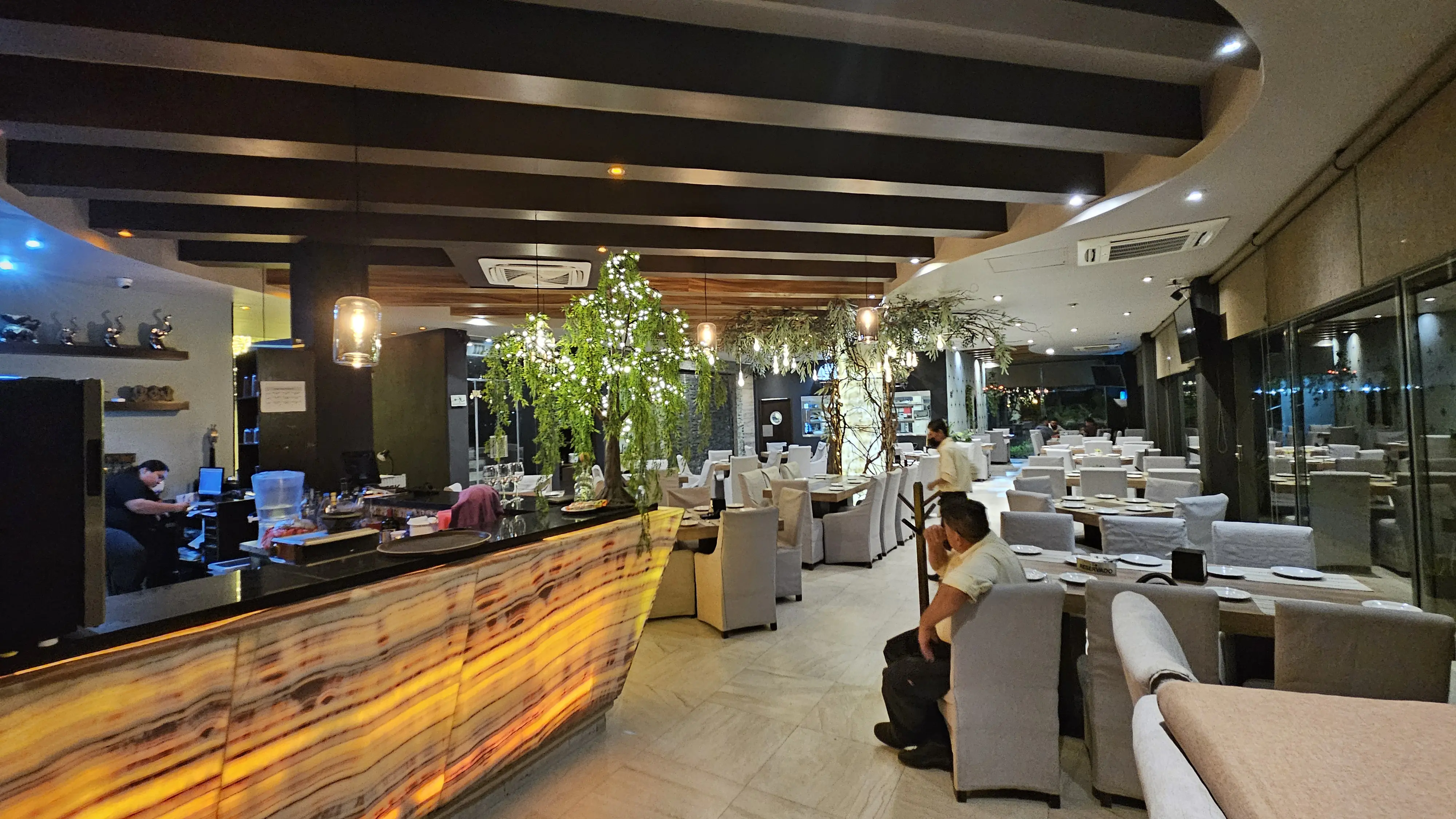 Restaurante T3 image 8