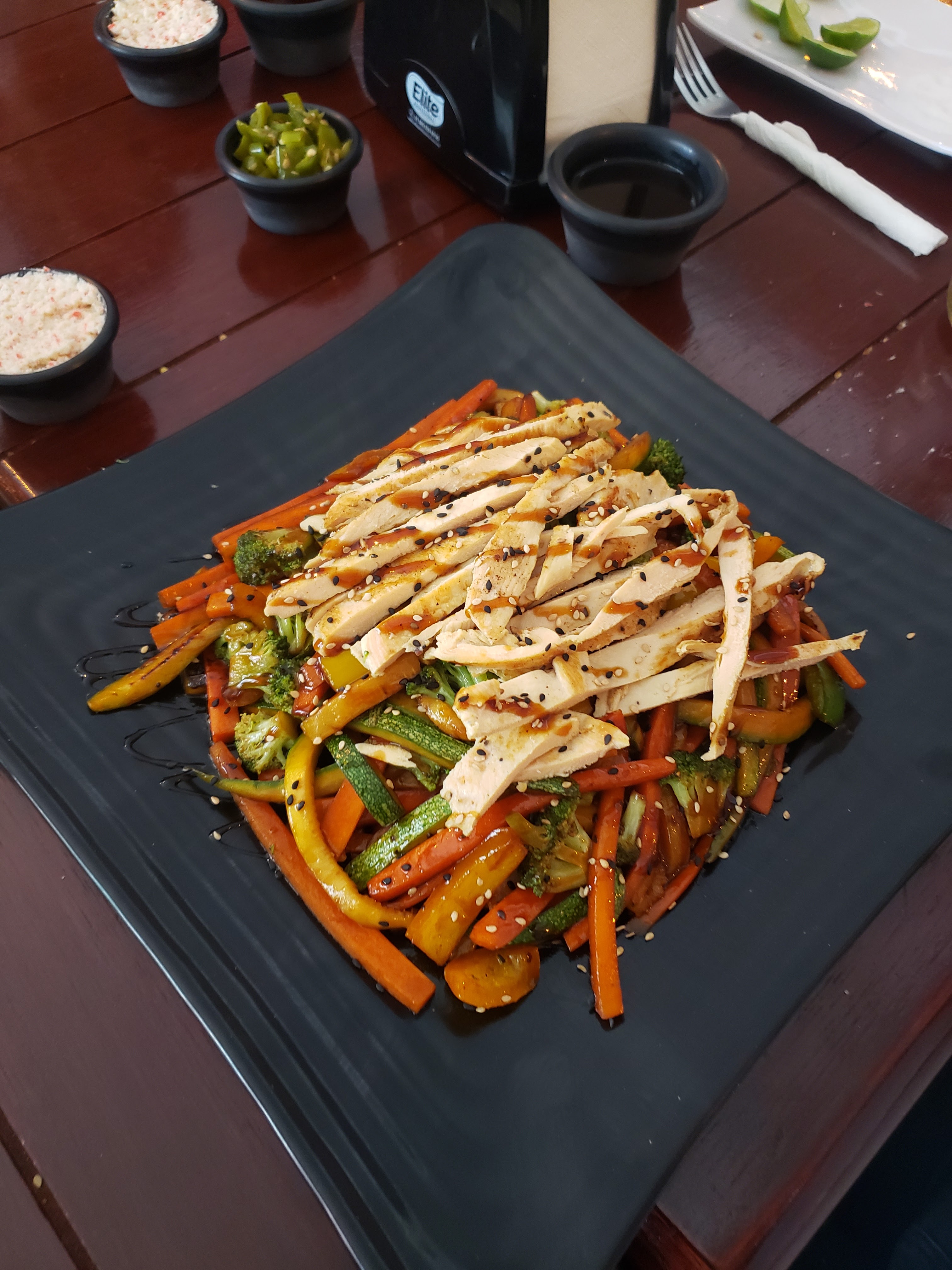 Izakaya Sushi + Fusion image 9