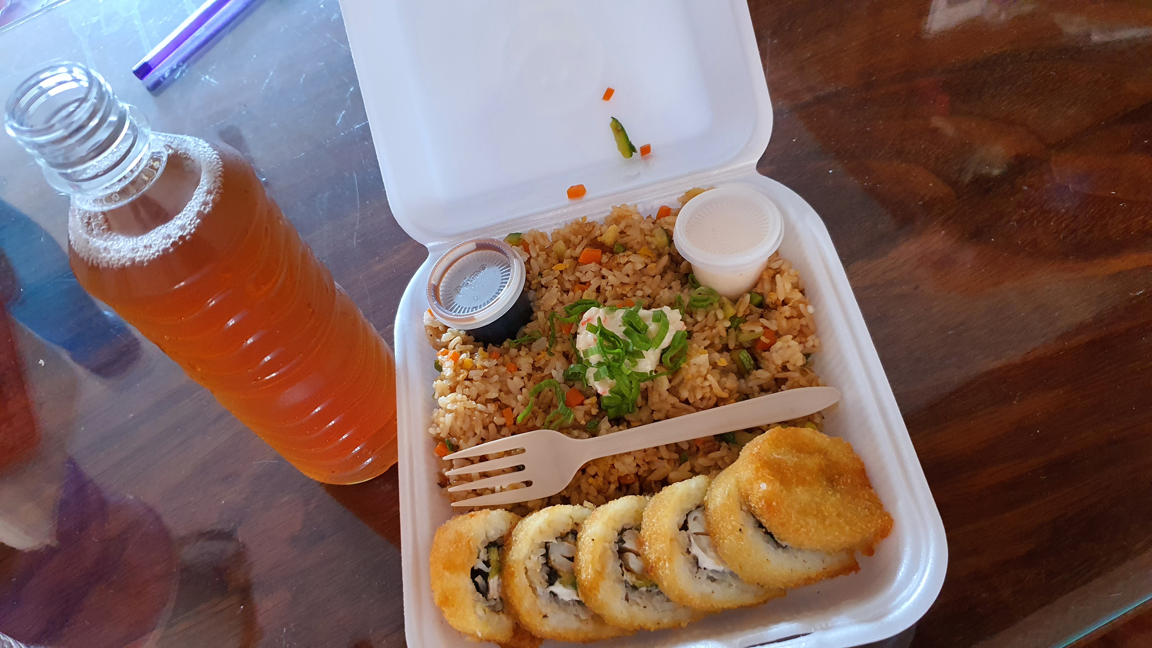 Loto Sushi & Beer image 7