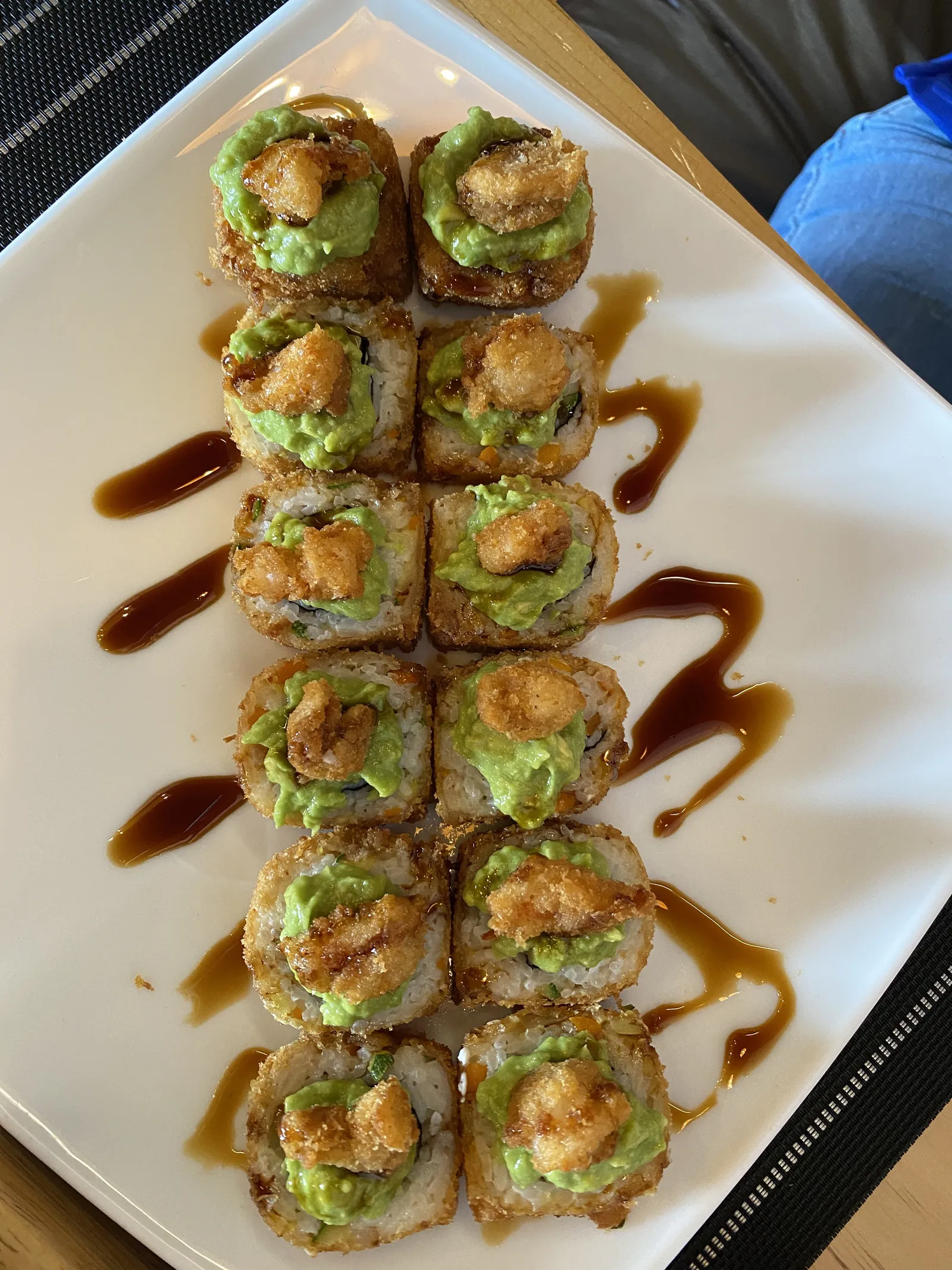 Loto Sushi & Beer image 8