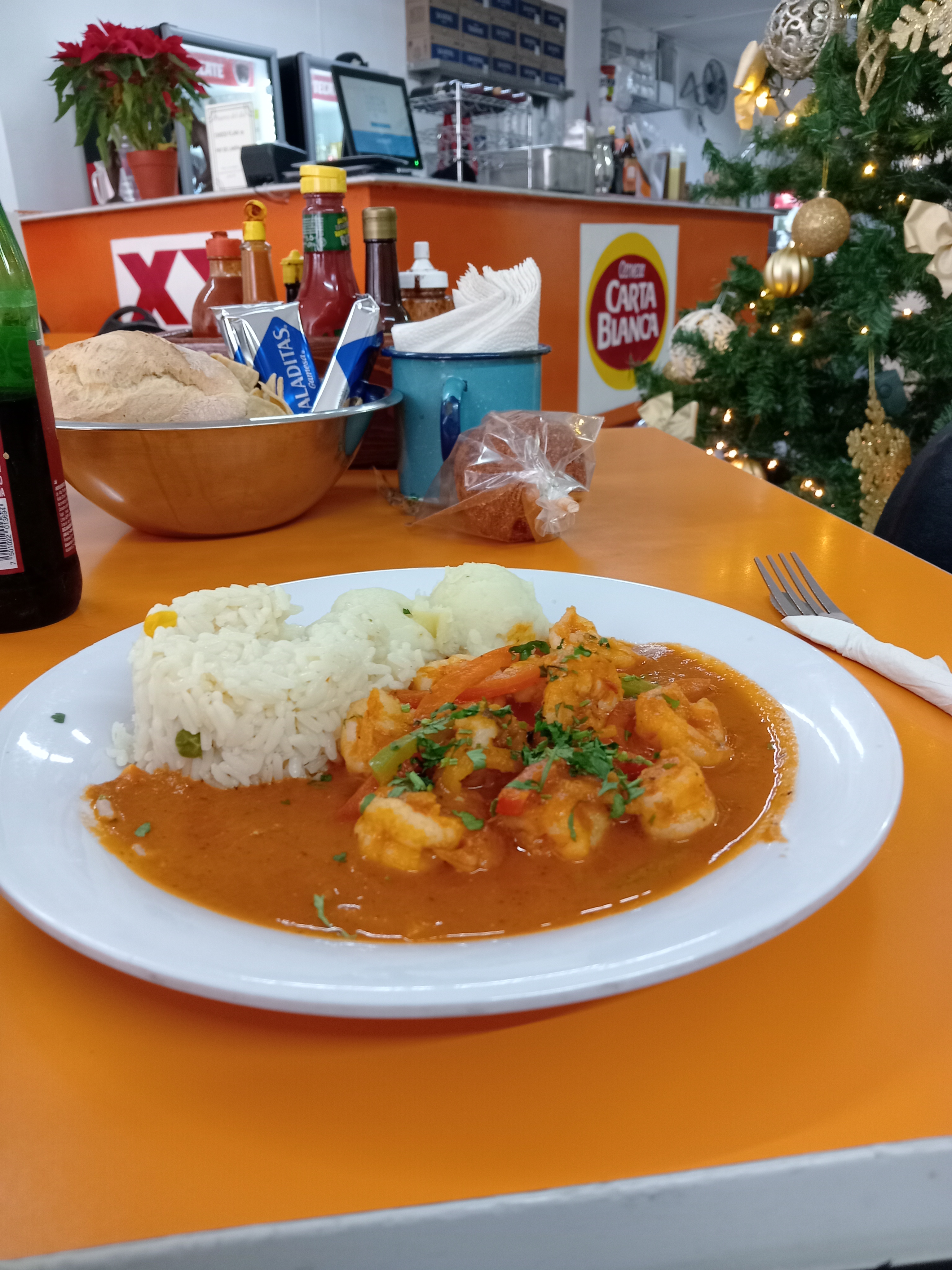 Mariscos El Aliviane image 3