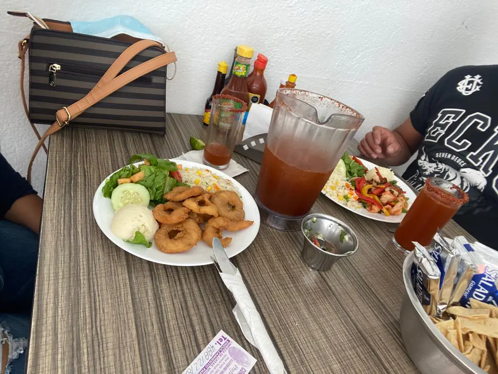 Mariscos El Aliviane image 9