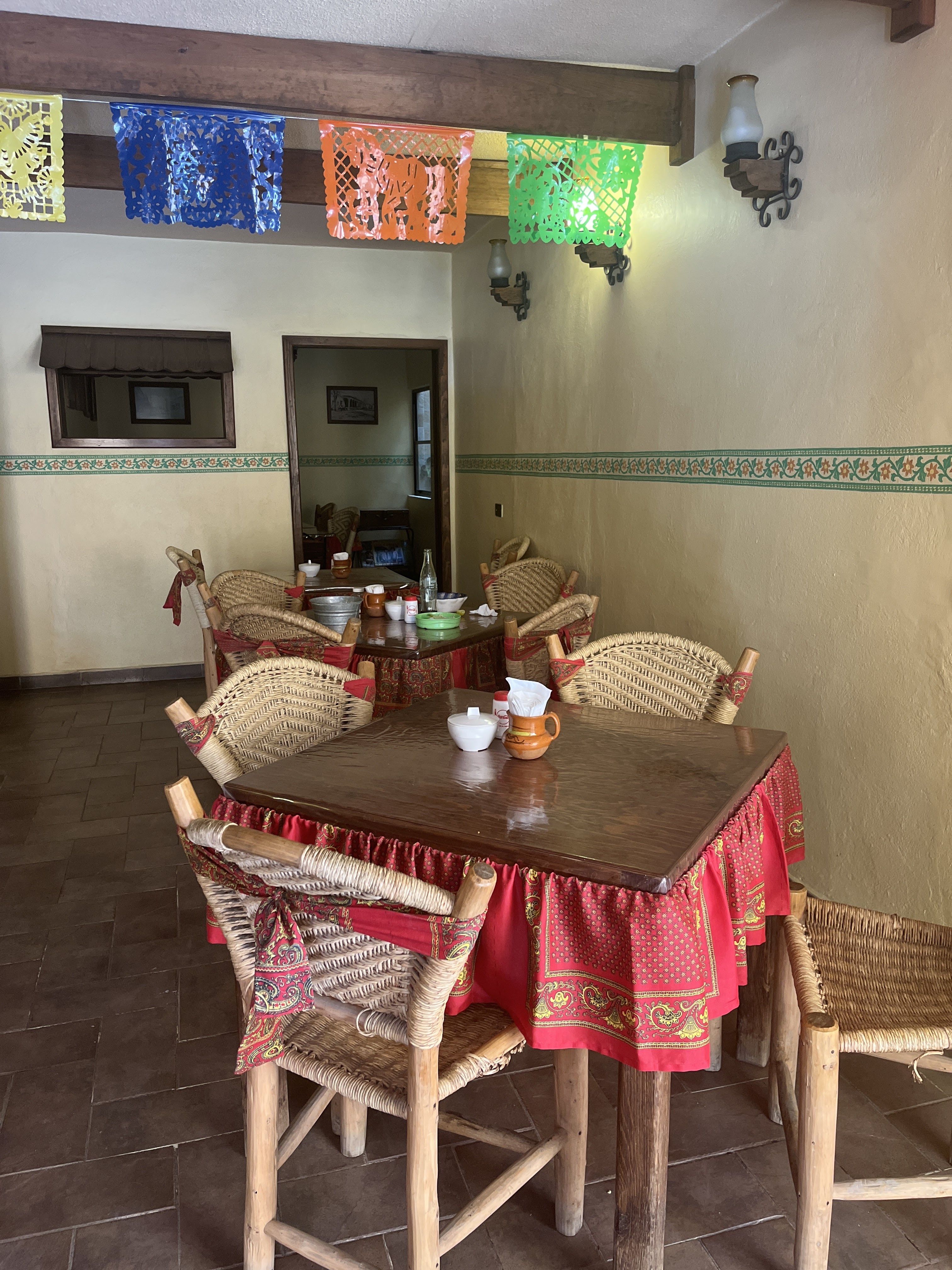 El Mexicanisimo Restaurant image 8