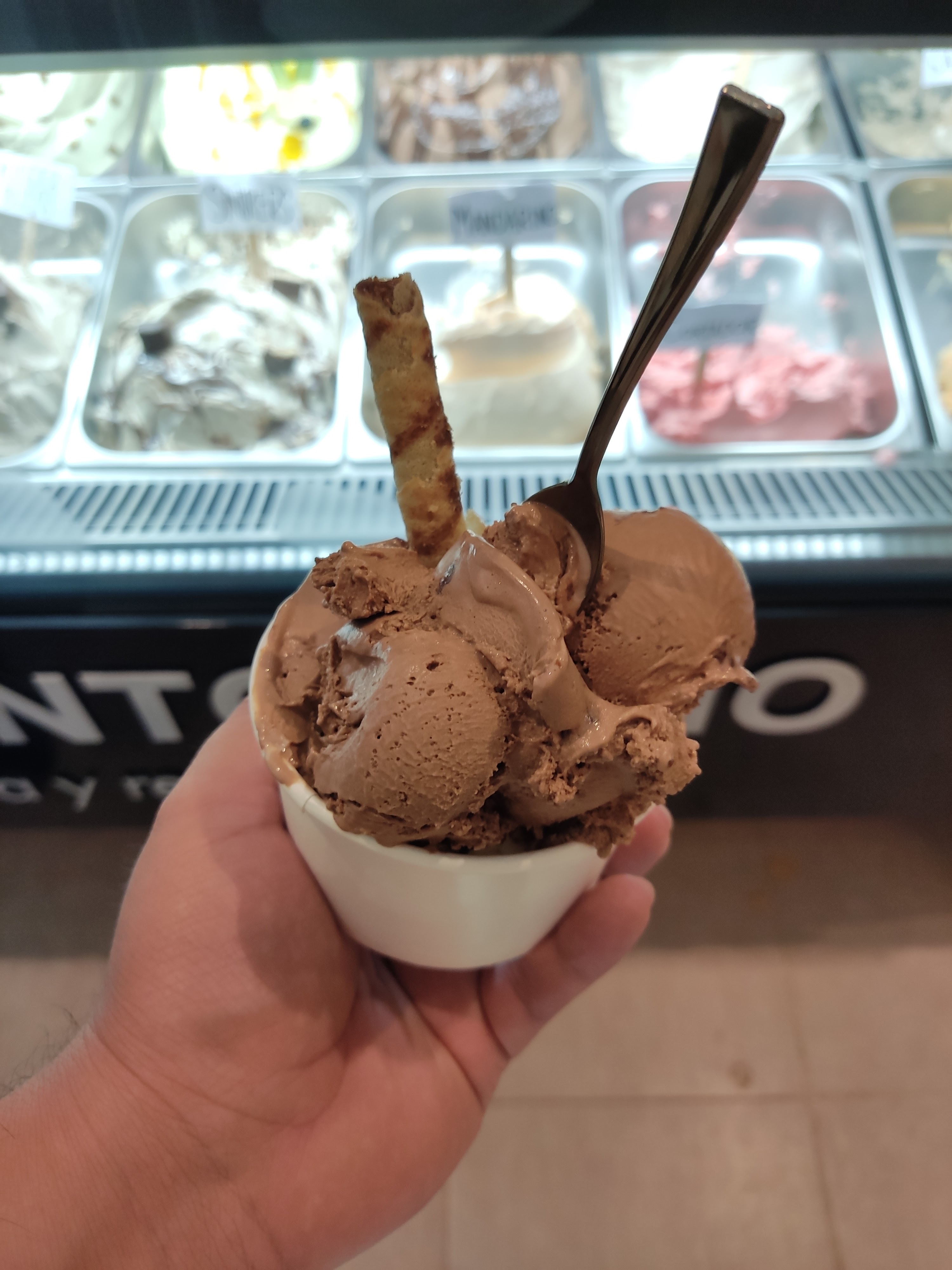 La Laguna Restaurant image 9