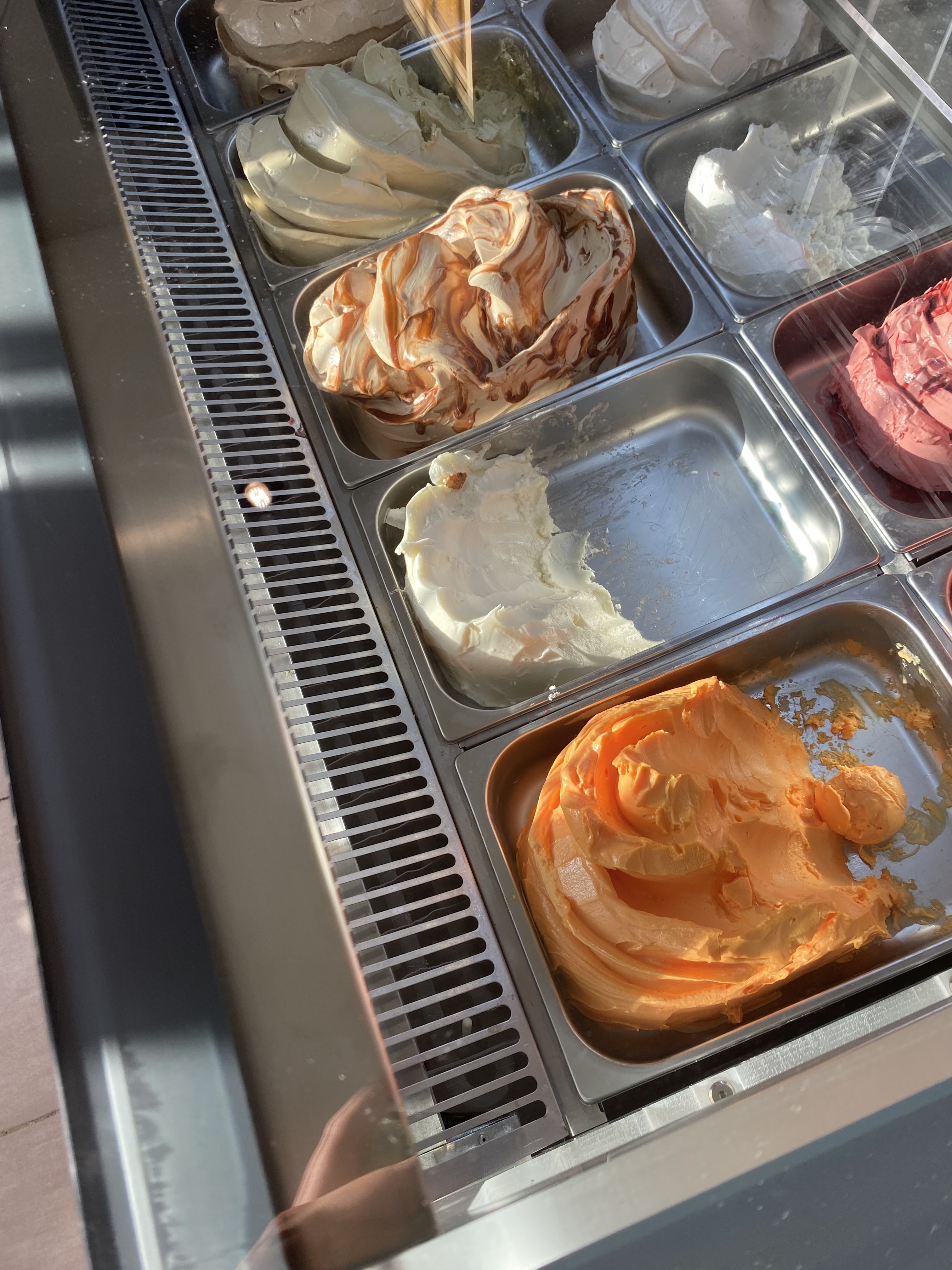 201 GELATERIA & RESTAURANT image 2