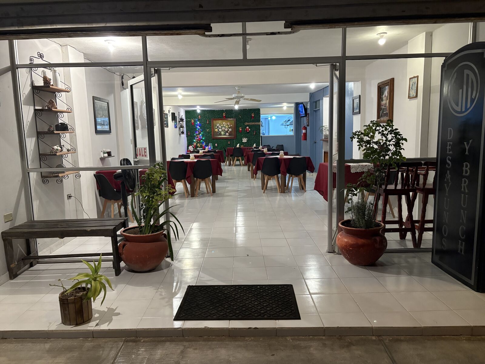 La mansión image 1
