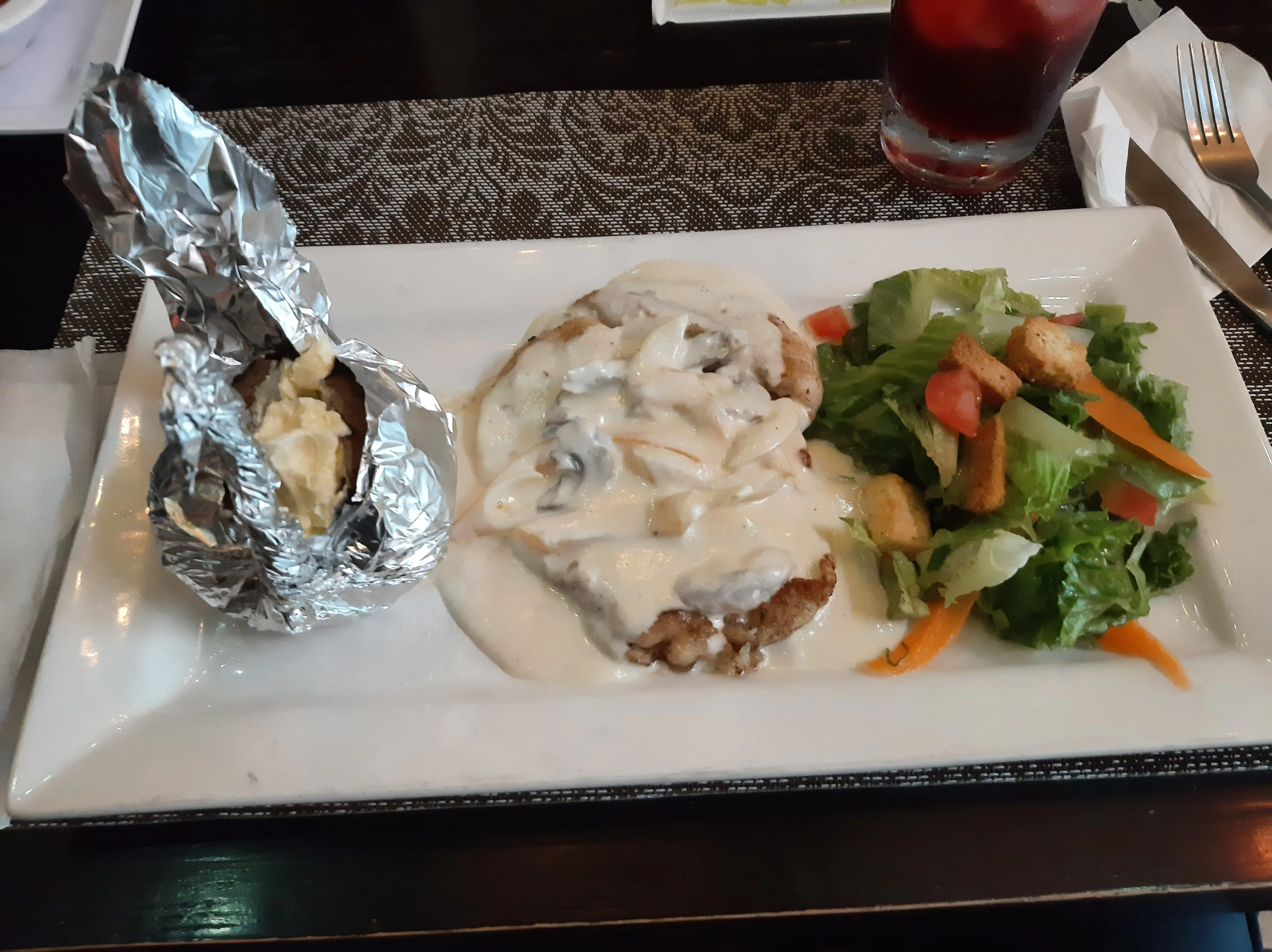 Eclipse Restaurant & Lounge Bar image 8