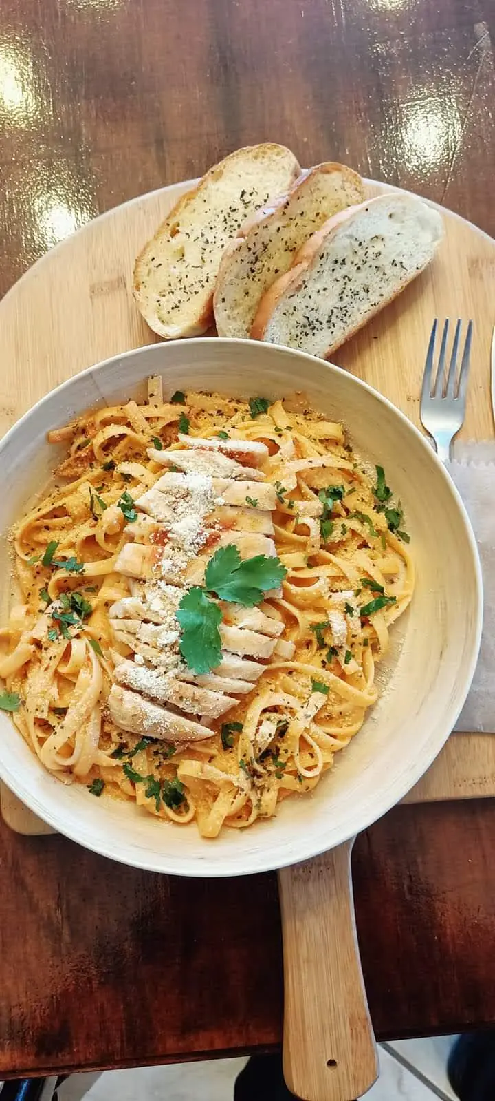 La Abeja Restaurante image 2