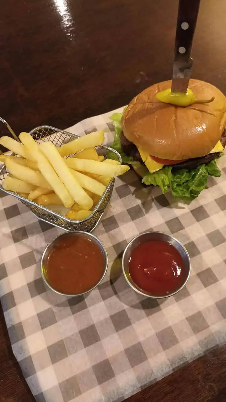 La Abeja Restaurante image 6