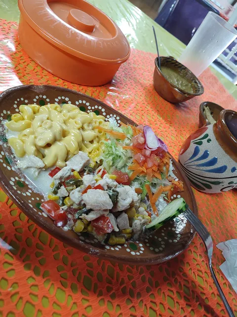 La Linda image 4