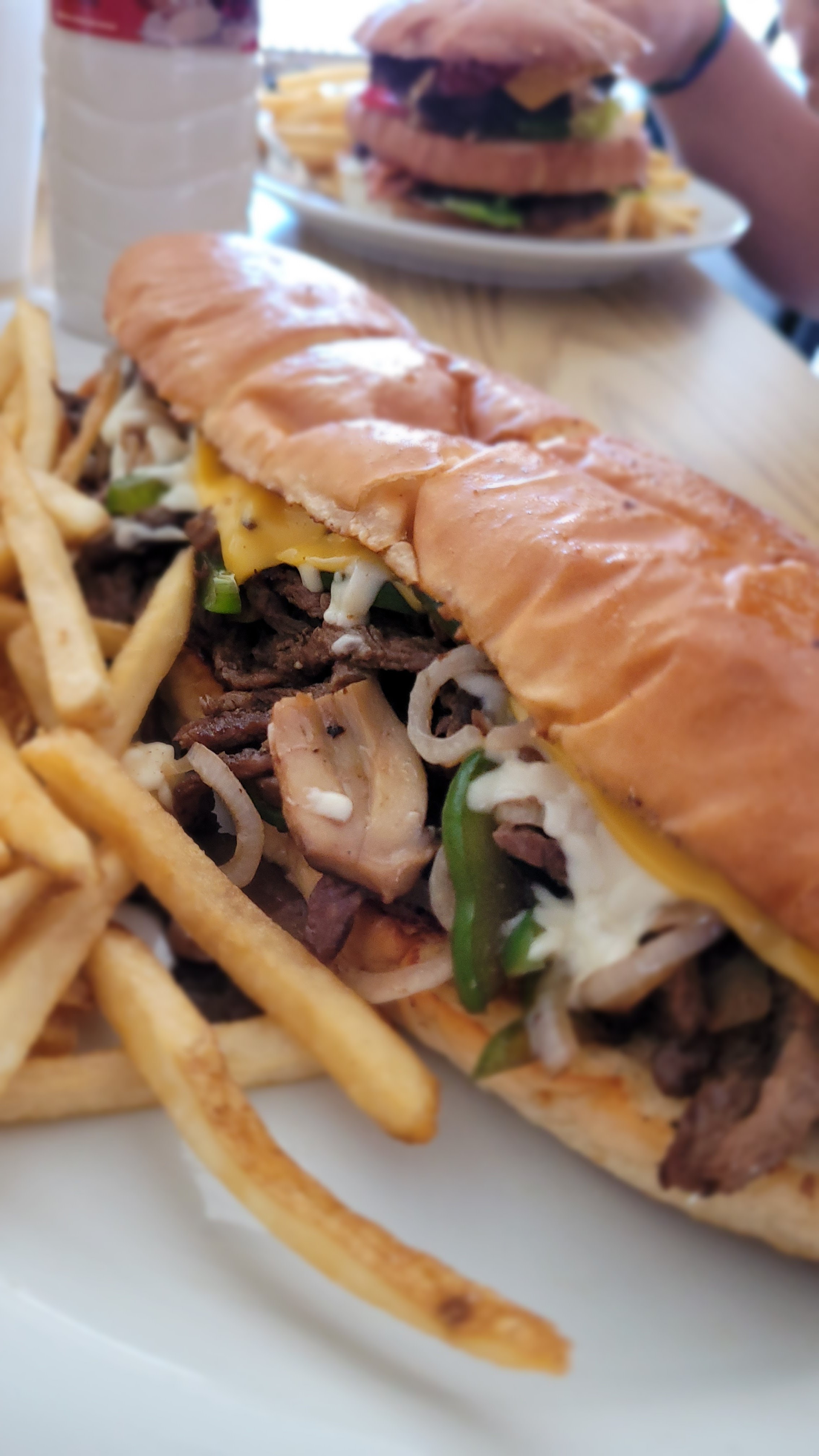 Sophia's burger image 4