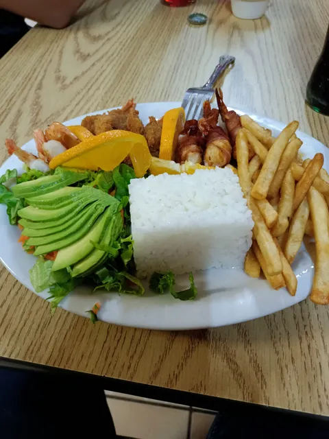Sophia's burger image 6
