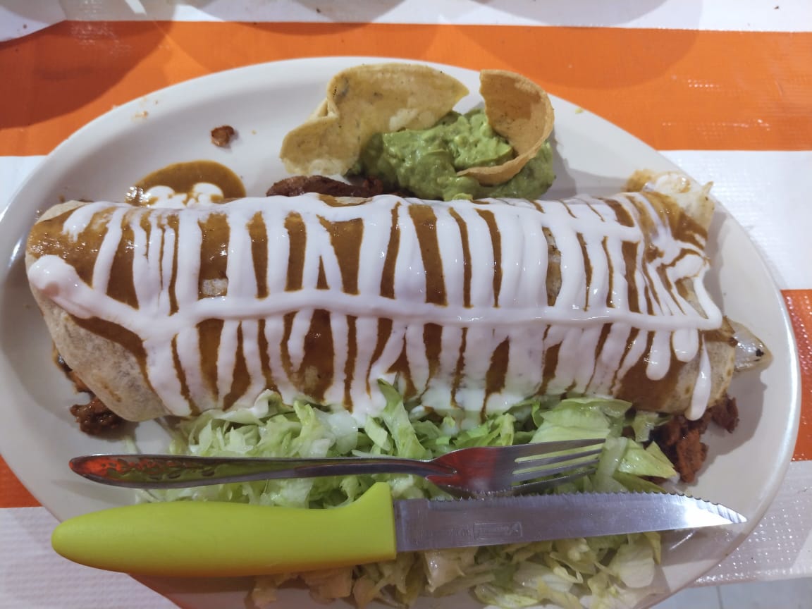 Taquería "Los Tumbos" image 5