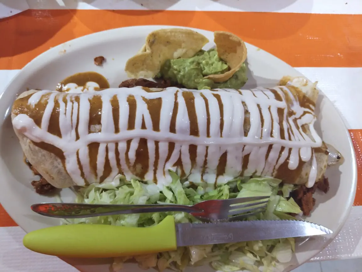 Taquería "Los Tumbos" image 5