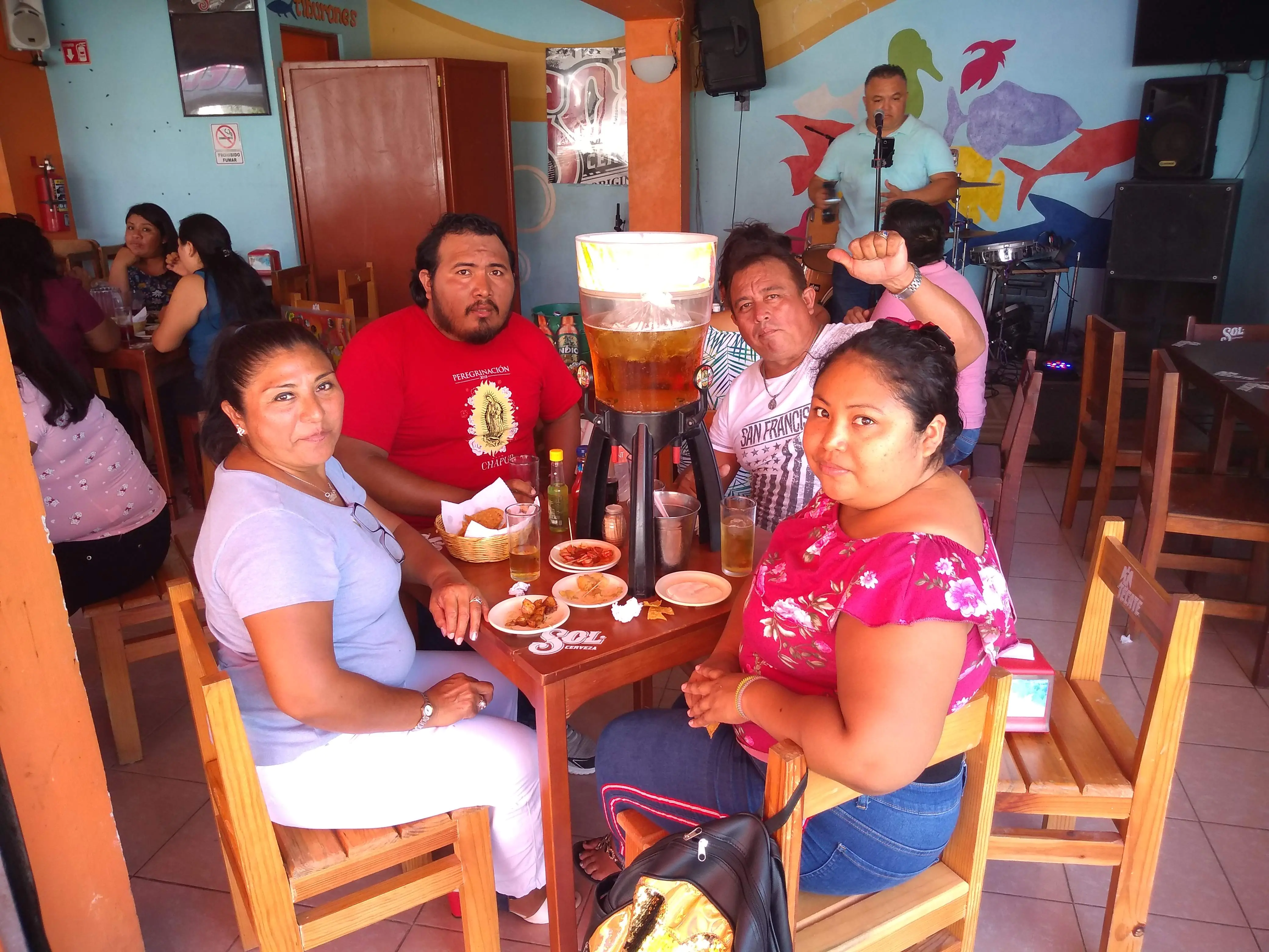 La Mariskeria Restaurante-Bar image 1