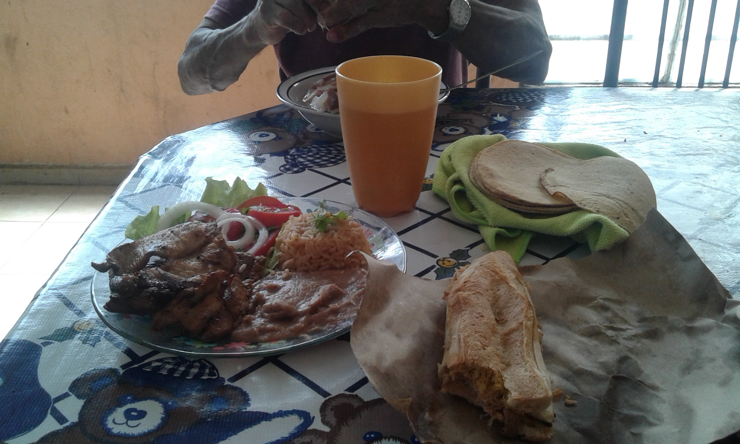 Restaurante El Tiburón image 7