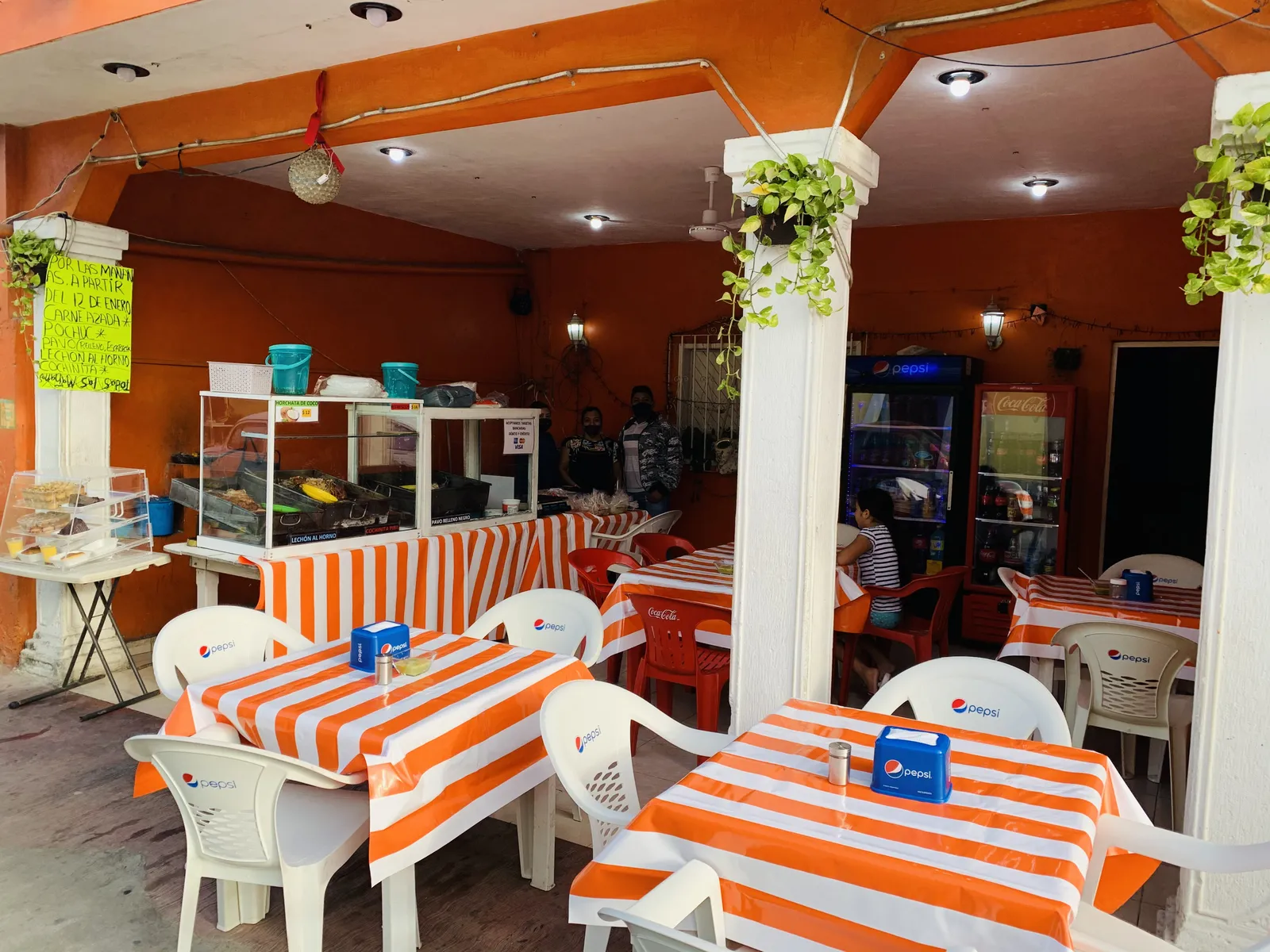 TAQUERIA SANTA CECILIA image 1