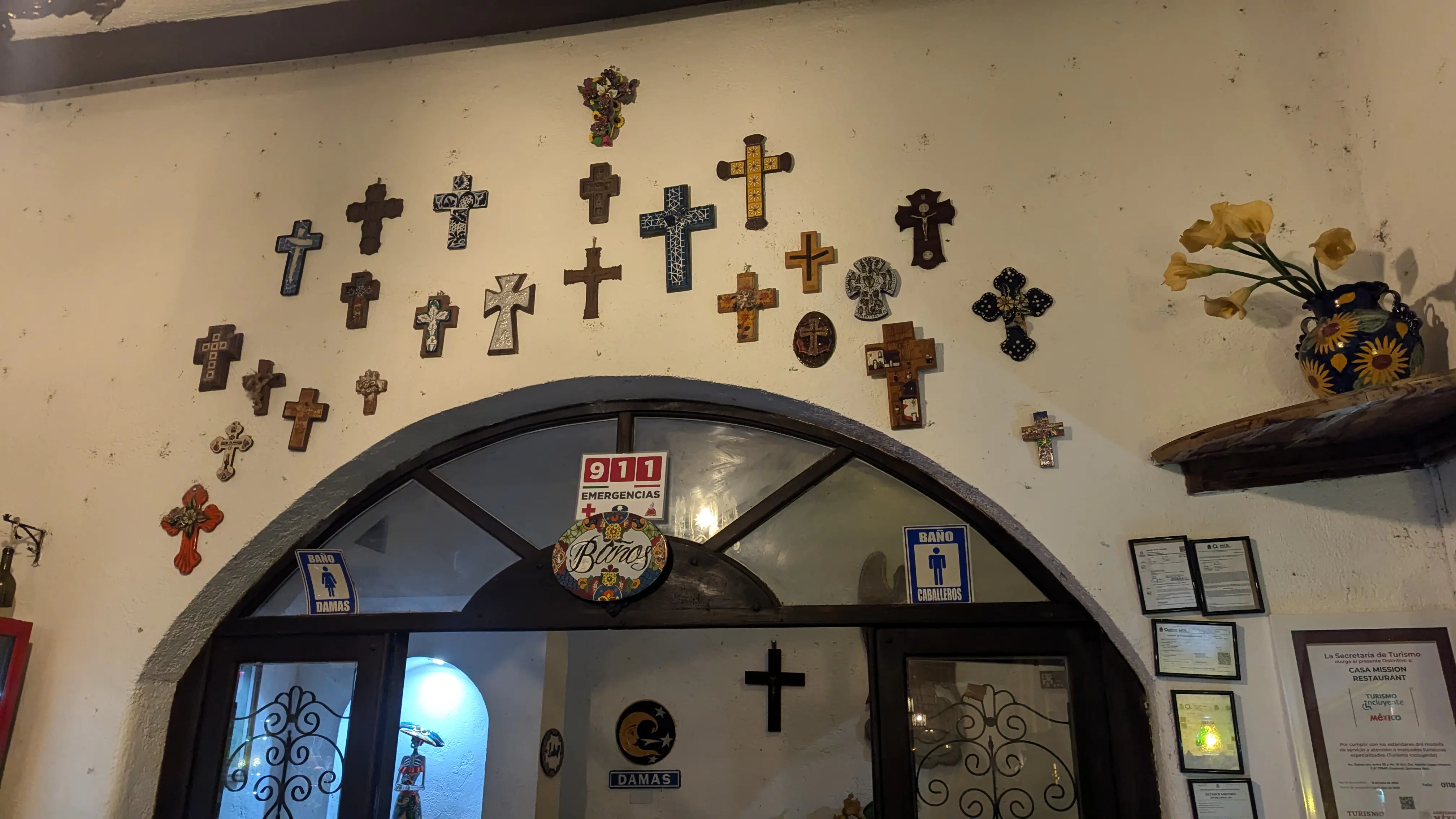 Casa Mission image 1