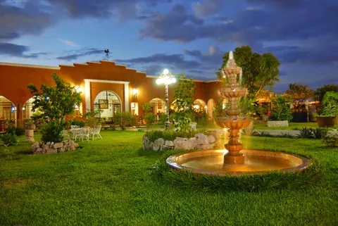 Casa Mission image 4