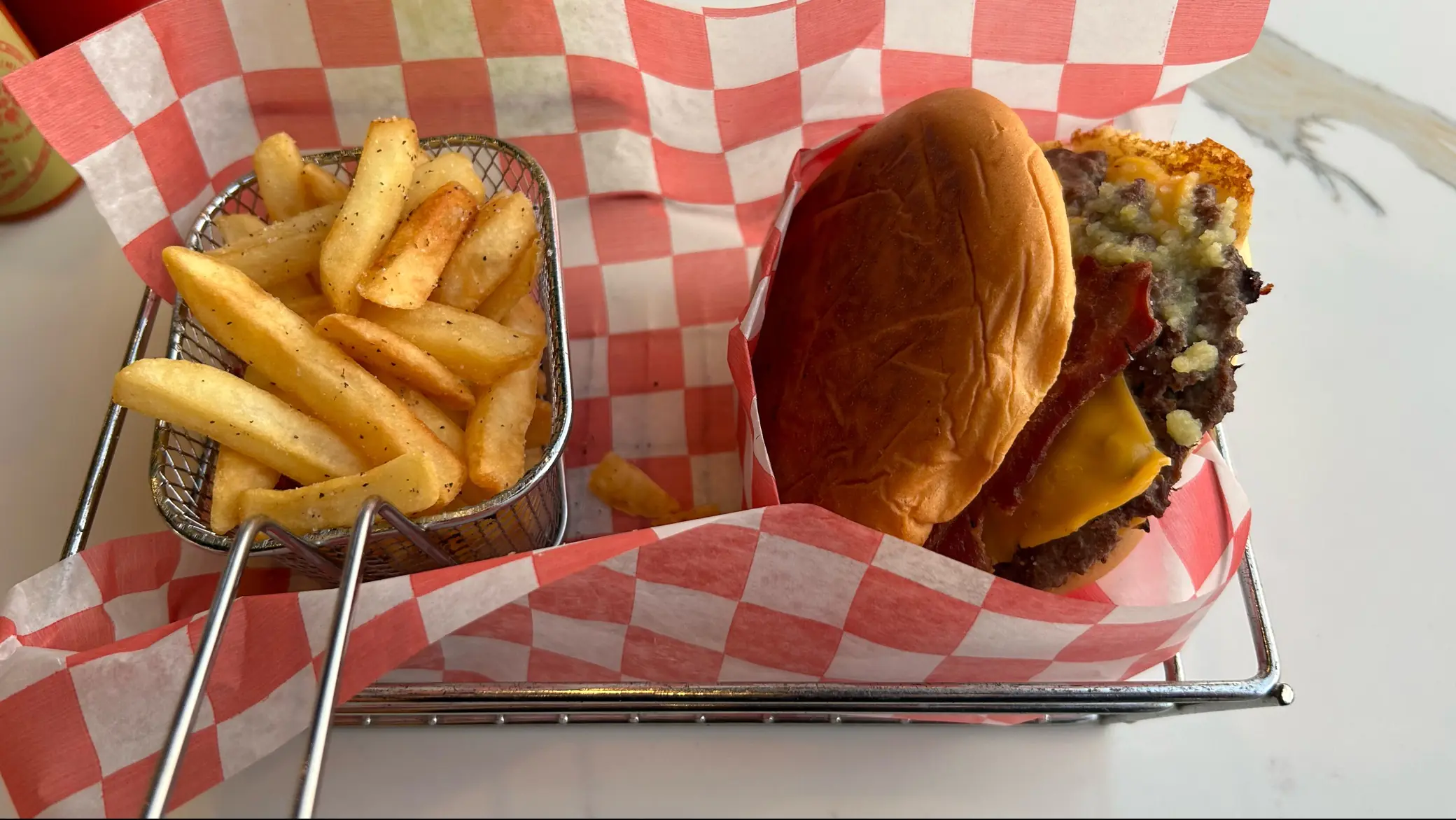 Señor and the Queen image 4