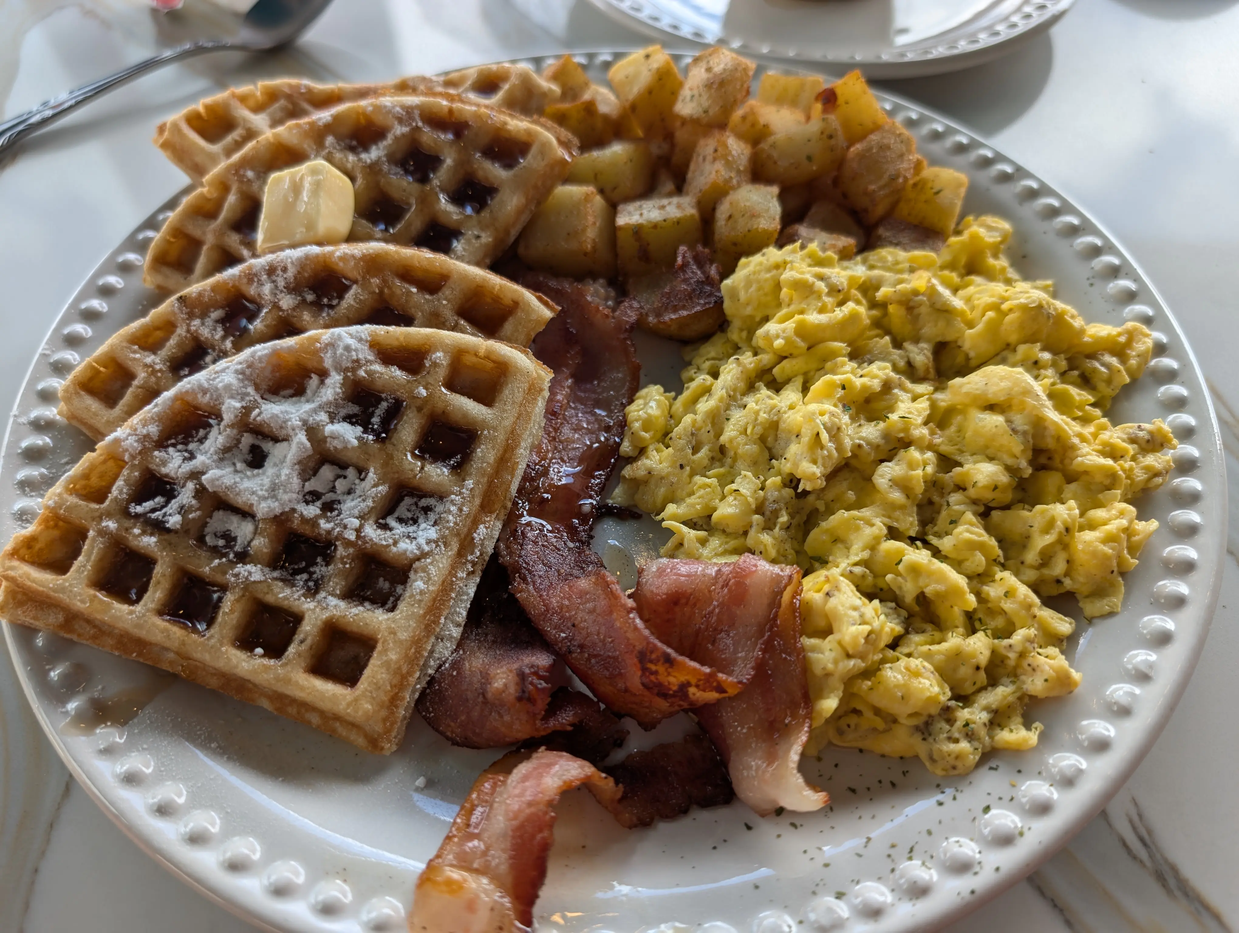 Señor and the Queen image 5