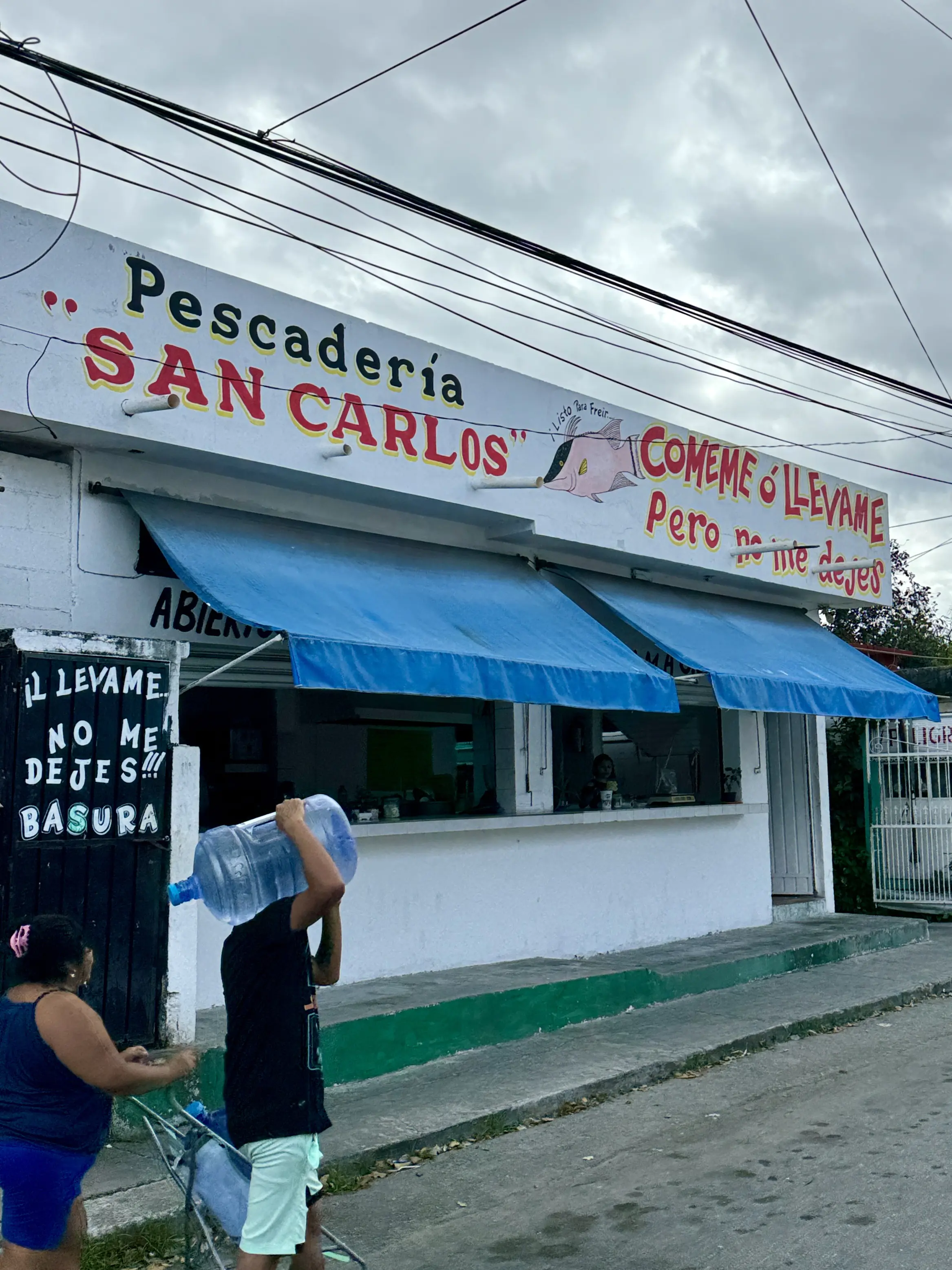 Pescadería San Carlos image 5