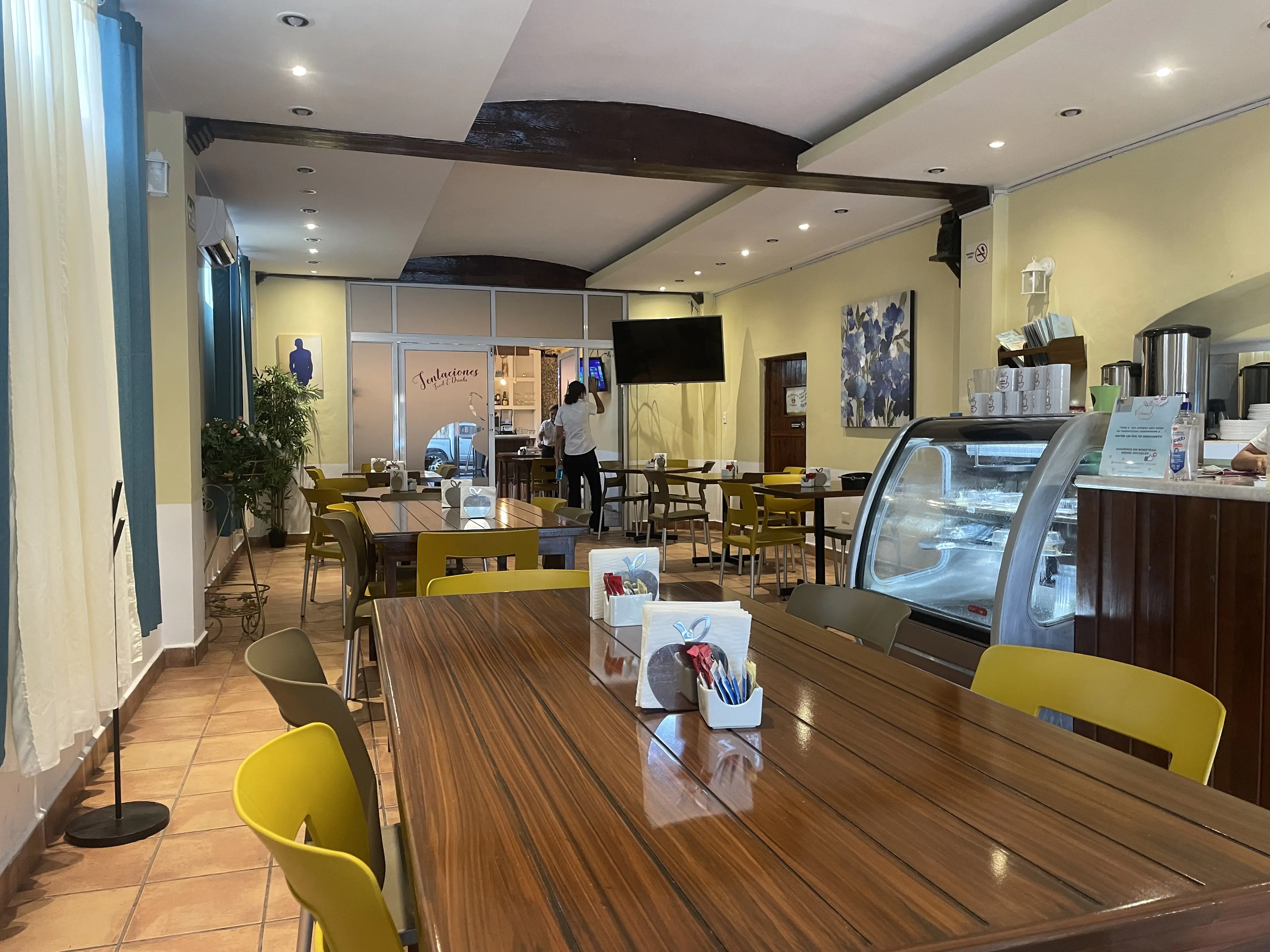 Tentaciones Restaurante. image 4