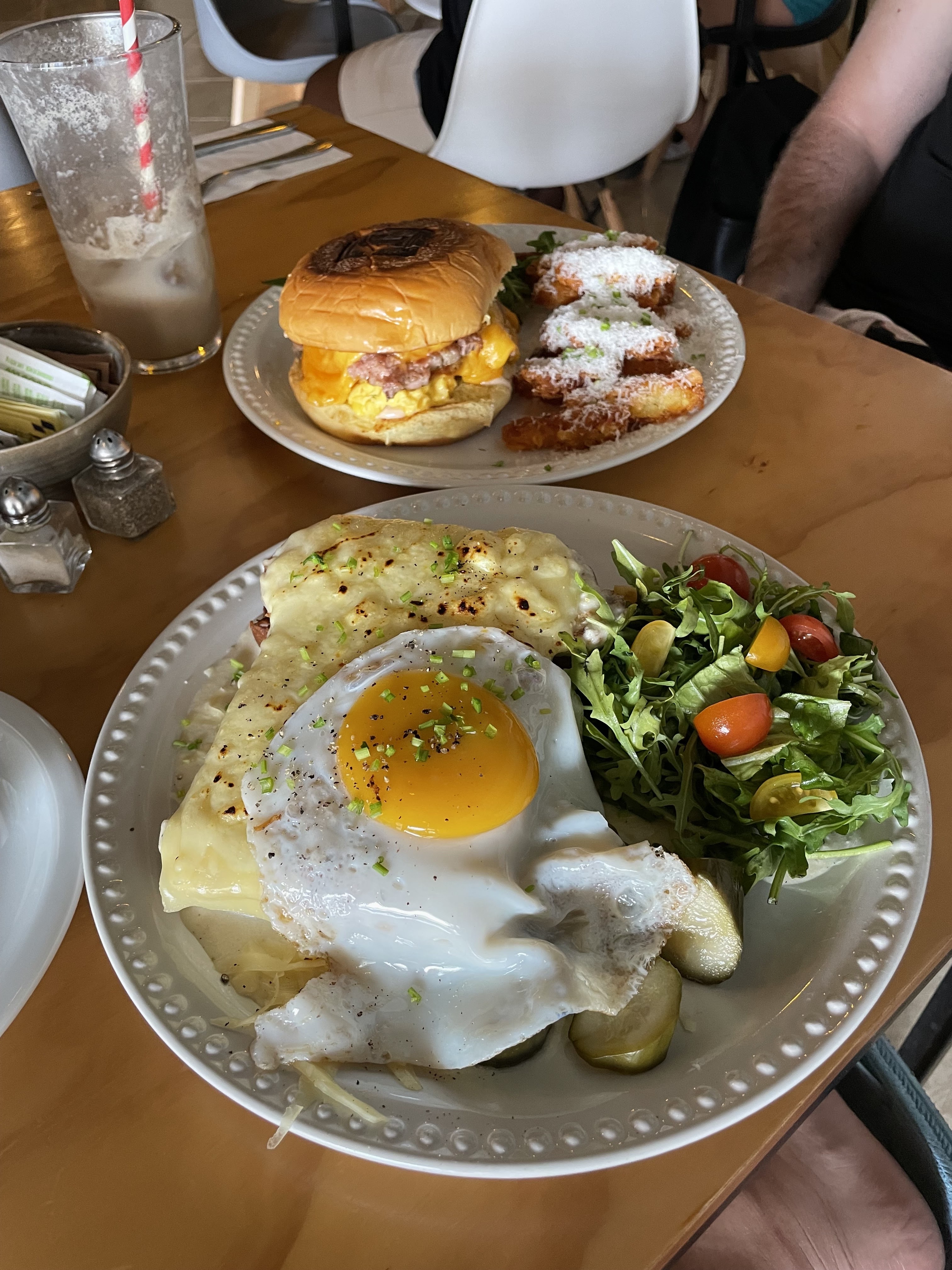 Jolly: Coffee And Late Breakfast image 7