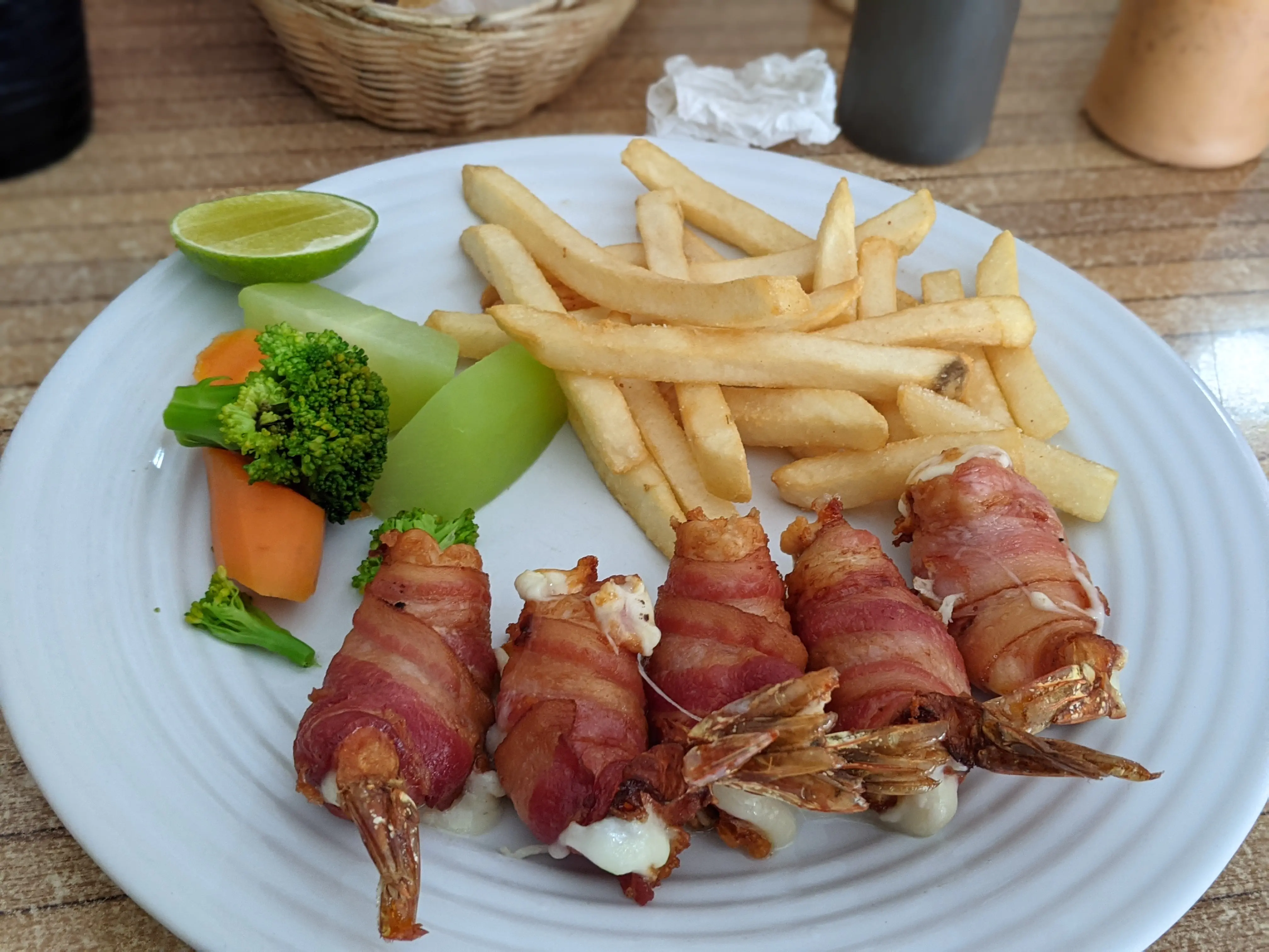 MARISCOS CAMILO'S image 7